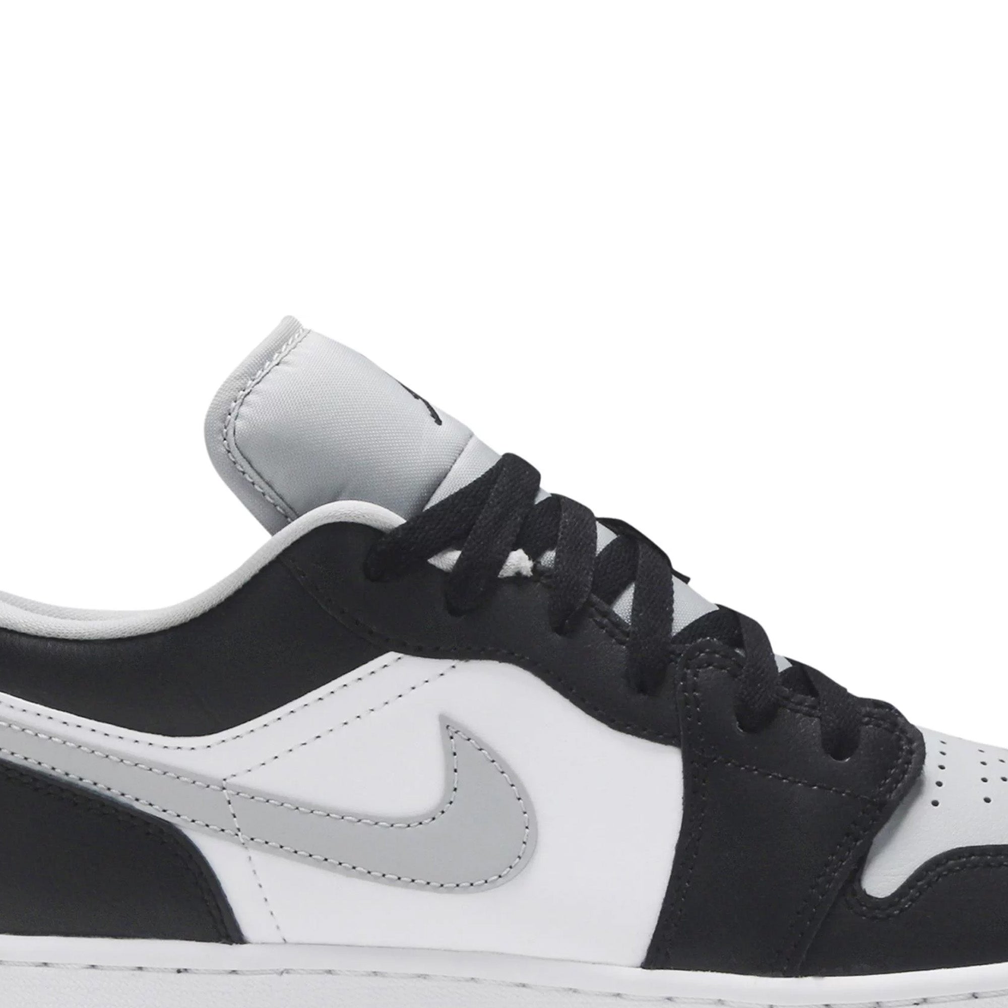 Air Jordan 1 Low 'Smoke Grey' GS Sneakers (2020) - Women's Basketball Shoes for Casual Wear & Street Fashion