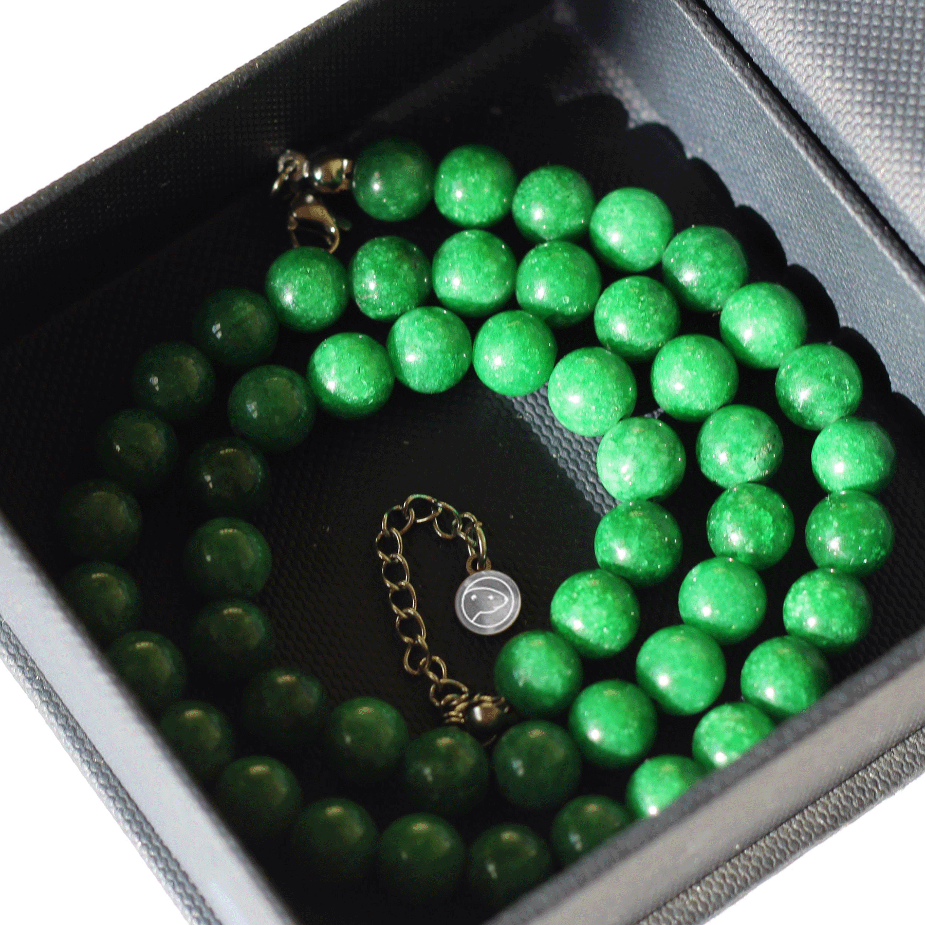 Elegant Green Jade Beaded Necklace for Women - Handmade Natural Stone Jewelry - Perfect for Weddings, Parties & Everyday Wear