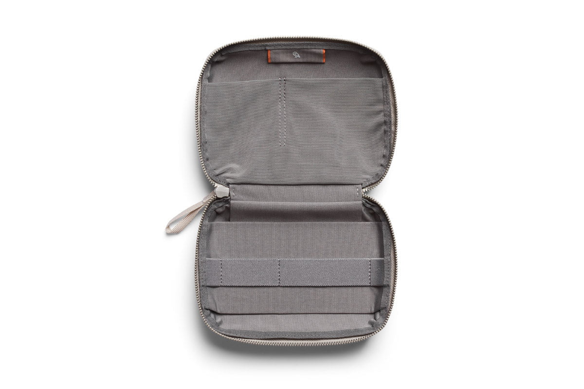 Bellroy Compact Tech Organizer - Slim Travel Cable Pouch for Phones, Chargers & Accessories | Perfect for Business Trips & Daily Commute