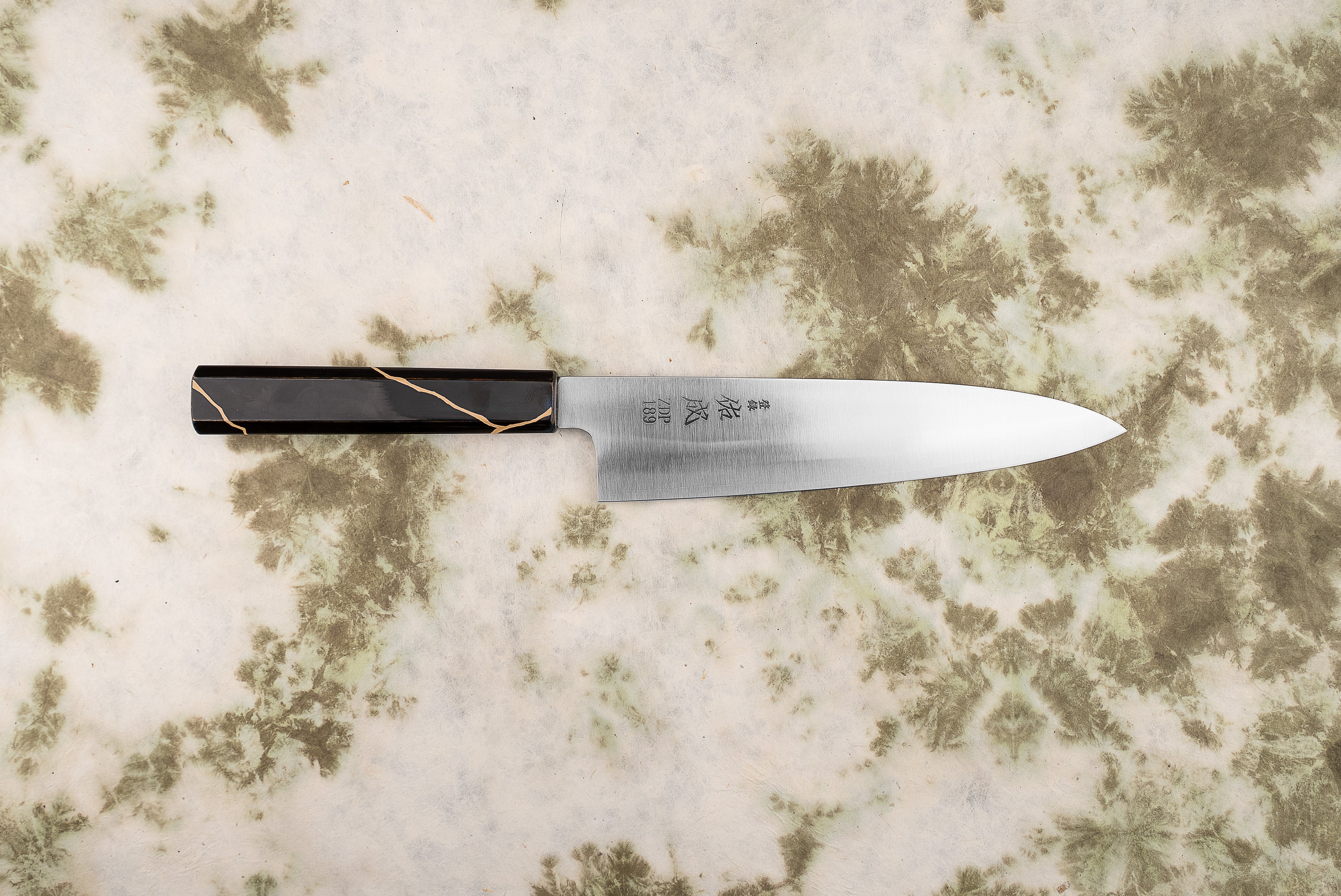 Premium Sukenari ZDP189 Japanese Gyuto Chef Knife 210mm - Ultra Sharp Stainless Steel Blade for Professional Cooking & Slicing - Perfect for Home Chefs & Culinary Enthusiasts