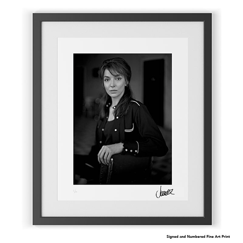 Vandals: The Bikeriders Photography Book Featuring Jodie Comer - Perfect for Motorcycle Enthusiasts and Photography Collectors
