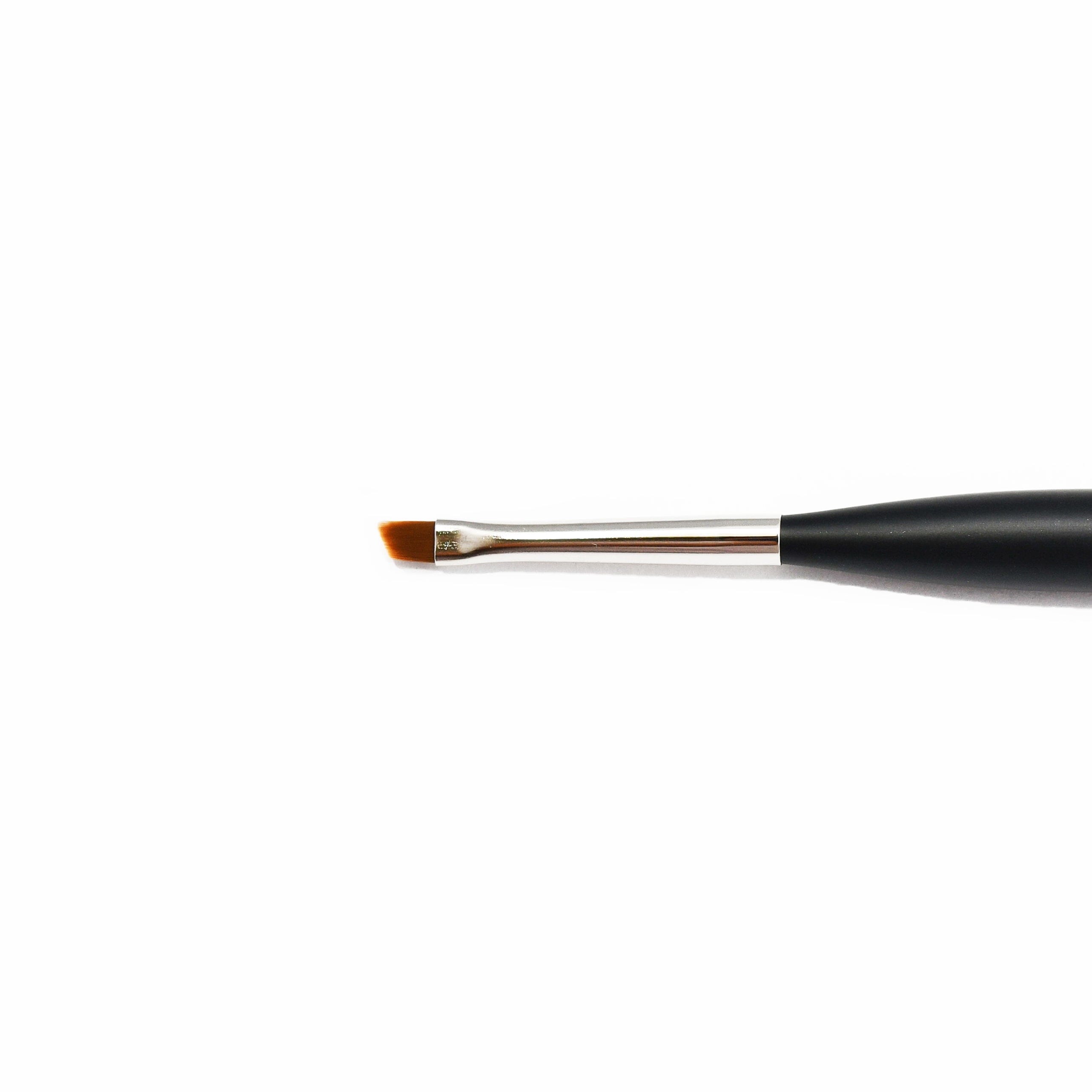 Kokoist Small Angular Brush - Professional Nail Art Brush for Gel & Acrylic - Perfect for Detailed Designs, French Tips & Nail Art - Salon & Home Use