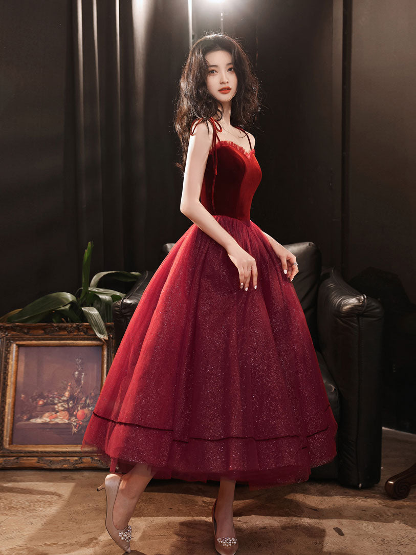 Burgundy Sweetheart Neckline Tulle Short Prom Dress - Elegant Puffy Homecoming Dress for Women | Perfect for Prom, Homecoming, and Special Occasions