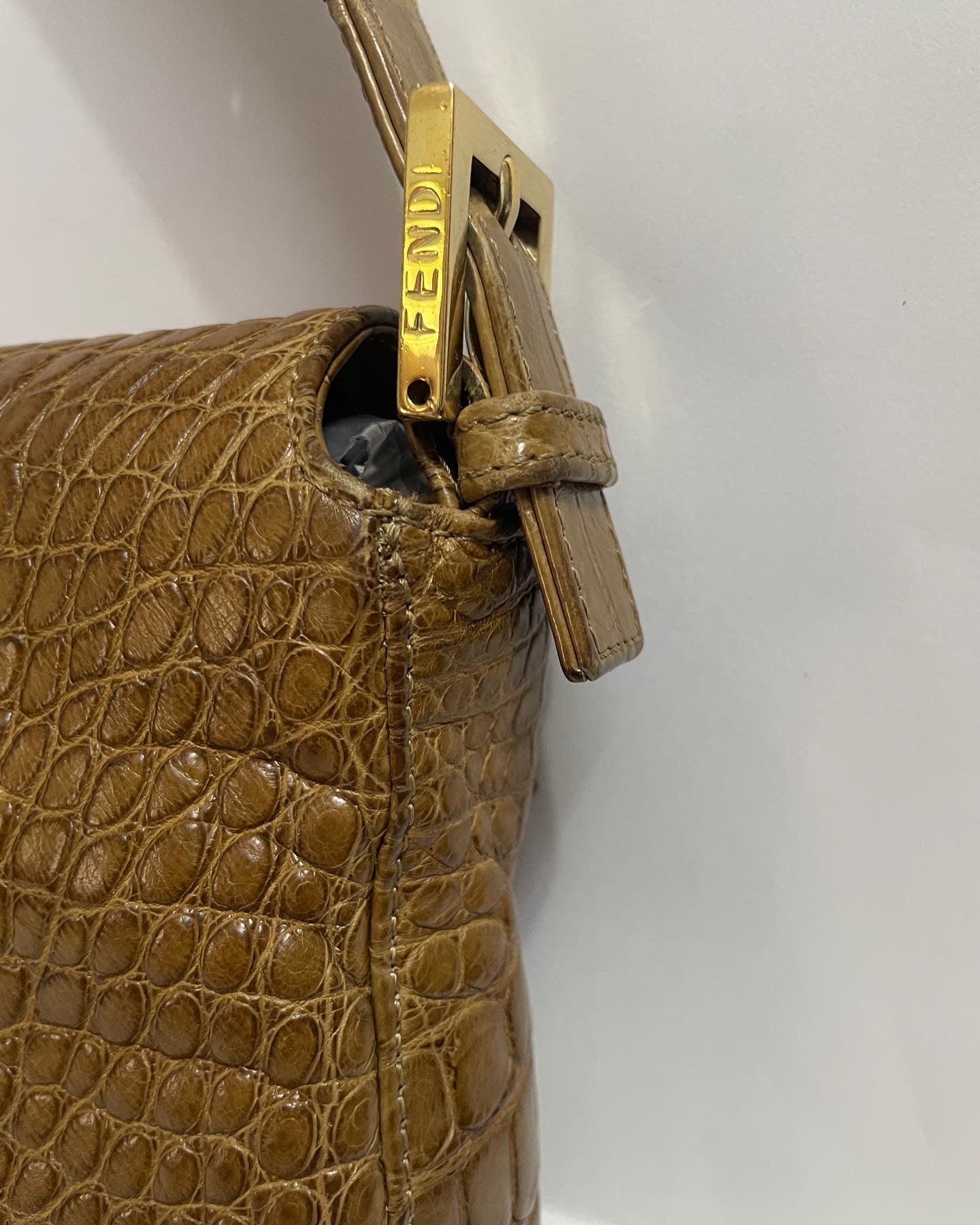 Vintage Fendi Crocodile Leather Enamel Baguette Handbag - Luxury Designer Purse for Women, Perfect for Evening Parties & Special Occasions