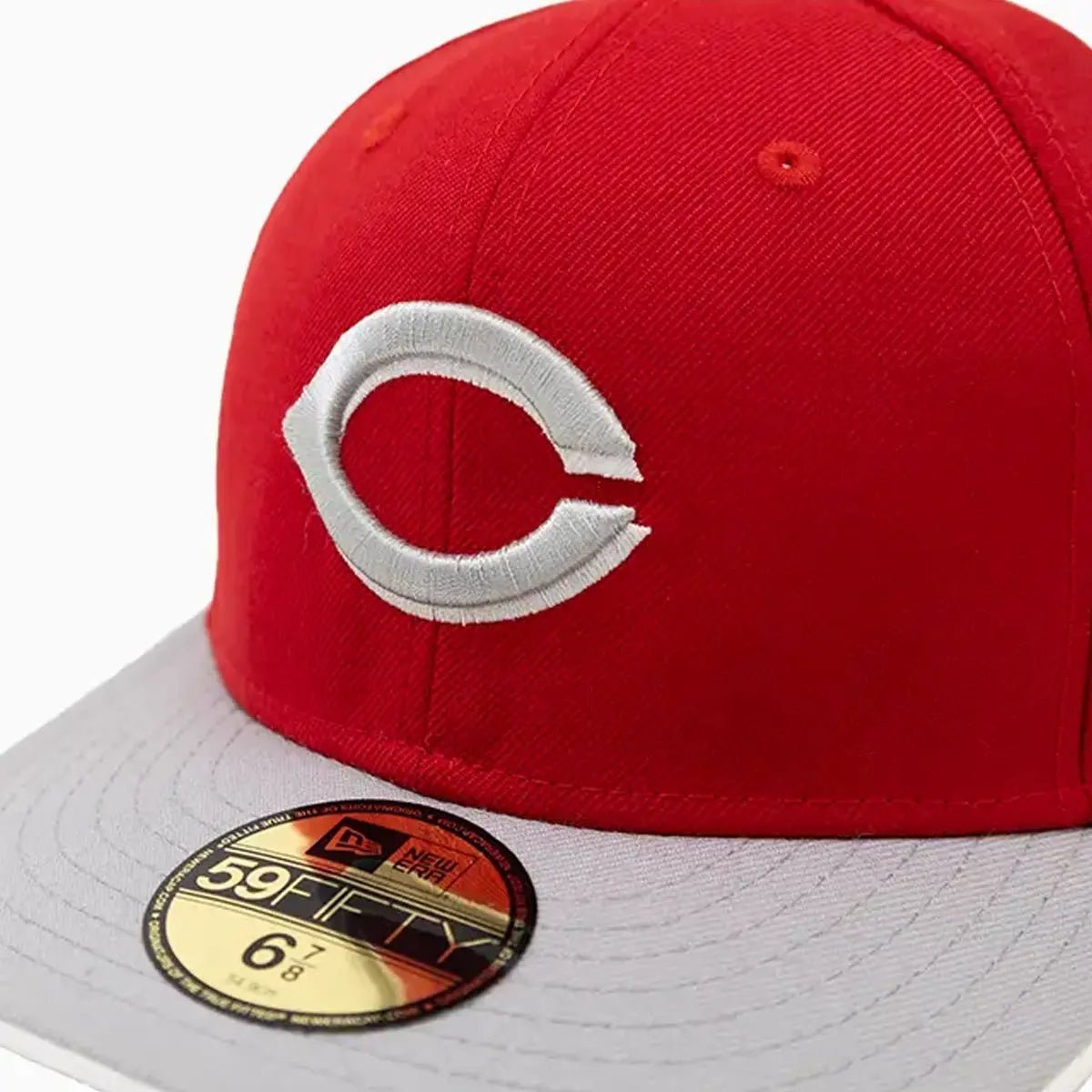 Official Cincinnati Reds MLB 59FIFTY Fitted Baseball Cap - Adjustable Snapback Hat for Men & Women - Perfect for Games, Fan Gear & Streetwear Fashion