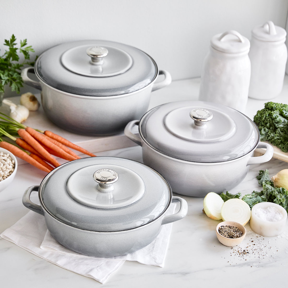 Merten & Storck Enameled Cast Iron Dutch Oven 7 Quart - Cloud Gray | Heavy Duty Cookware for Braising, Baking & Slow Cooking | Perfect for Soups, Stews & Bread Making