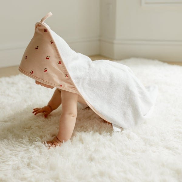 Elys & Co Premium Hooded Baby Towel with Washcloth Set - Soft & Absorbent for Newborn, Infant, Toddler Bath Time & Swimming