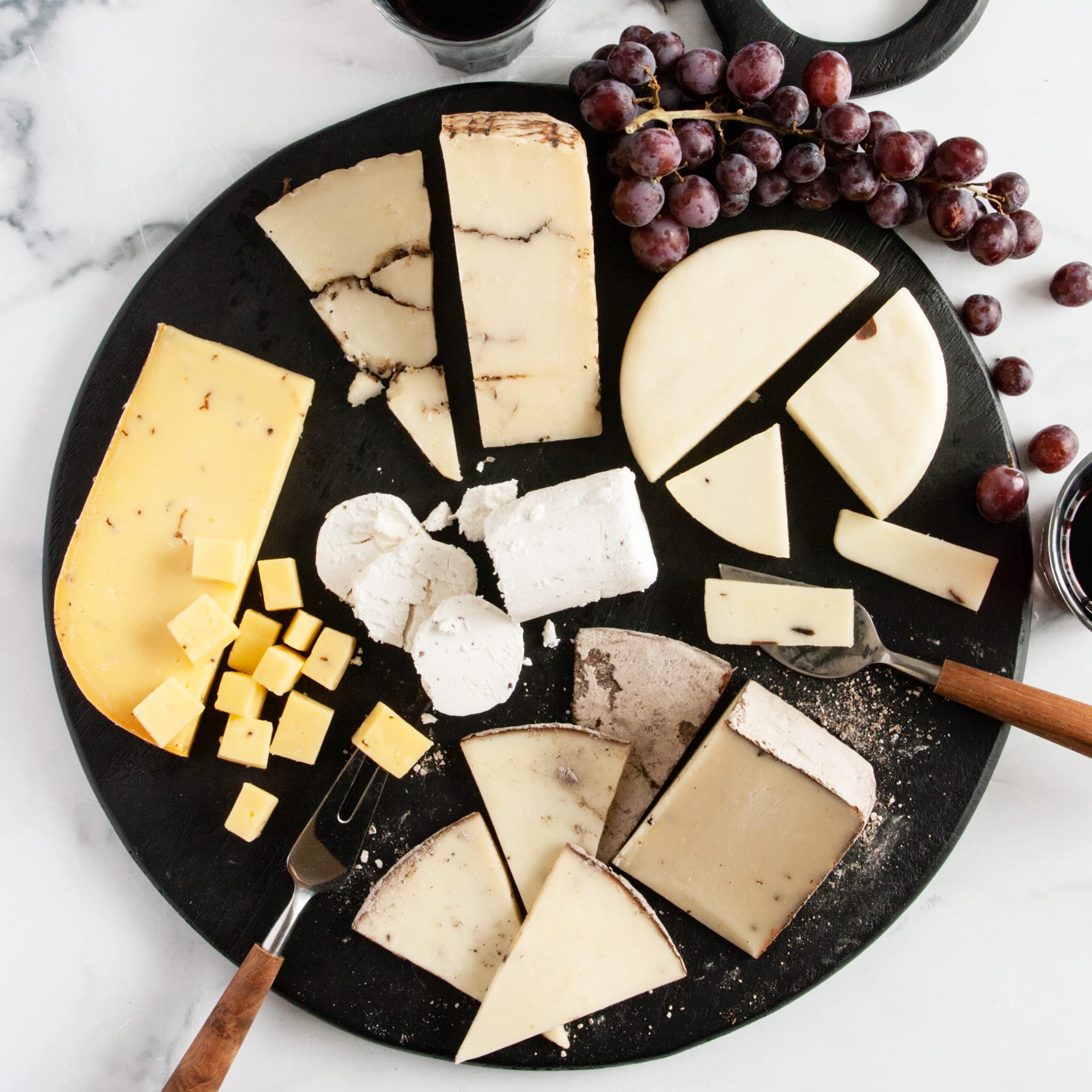 Premium igourmet Truffle Cheese Assortment - 5 Gourmet Truffle Cheeses: Boschetto al Tartufo Bianchetto, Raw Milk Gouda with Truffles, Moliterno Black Truffle Pecorino & Perlagrigia | Perfect for Wine Pairings, Charcuterie Boards & Gourmet Gifts