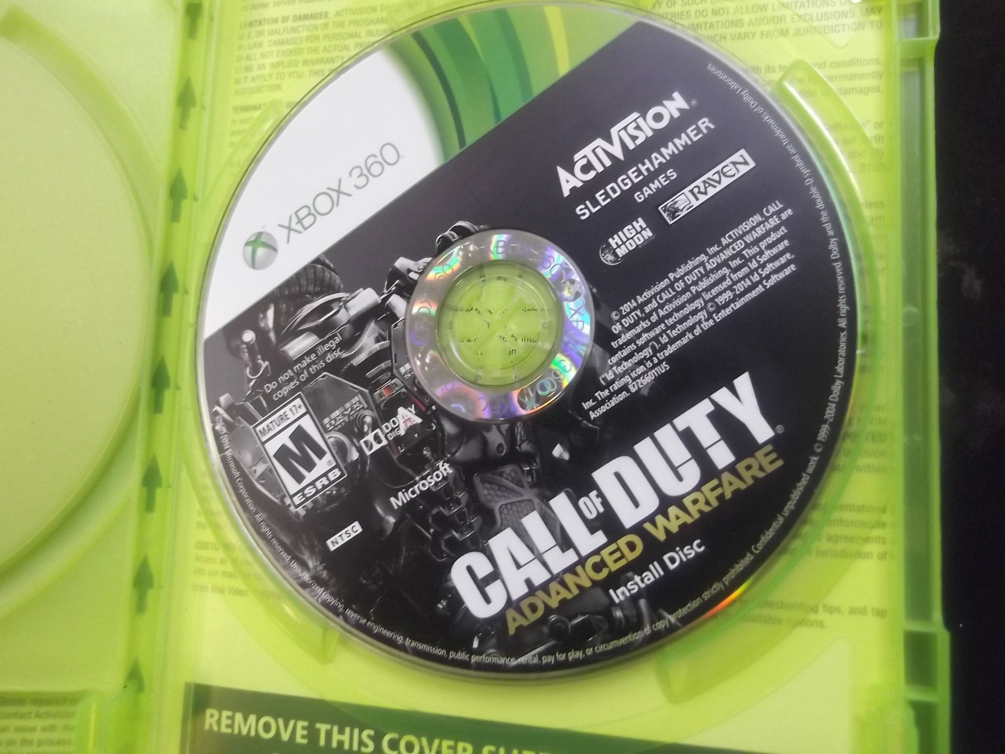 Call of Duty: Advanced Warfare Day Zero Edition - Renewed Video Game for PS4, Xbox One | First-Person Shooter Action, Multiplayer Gaming | Perfect for Gamers & FPS Enthusiasts
