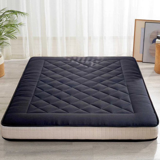 MAXYOYO Extra Thick Foldable Japanese Floor Mattress - Black | Comfortable Futon for Guest Bed, Camping & Small Space Living