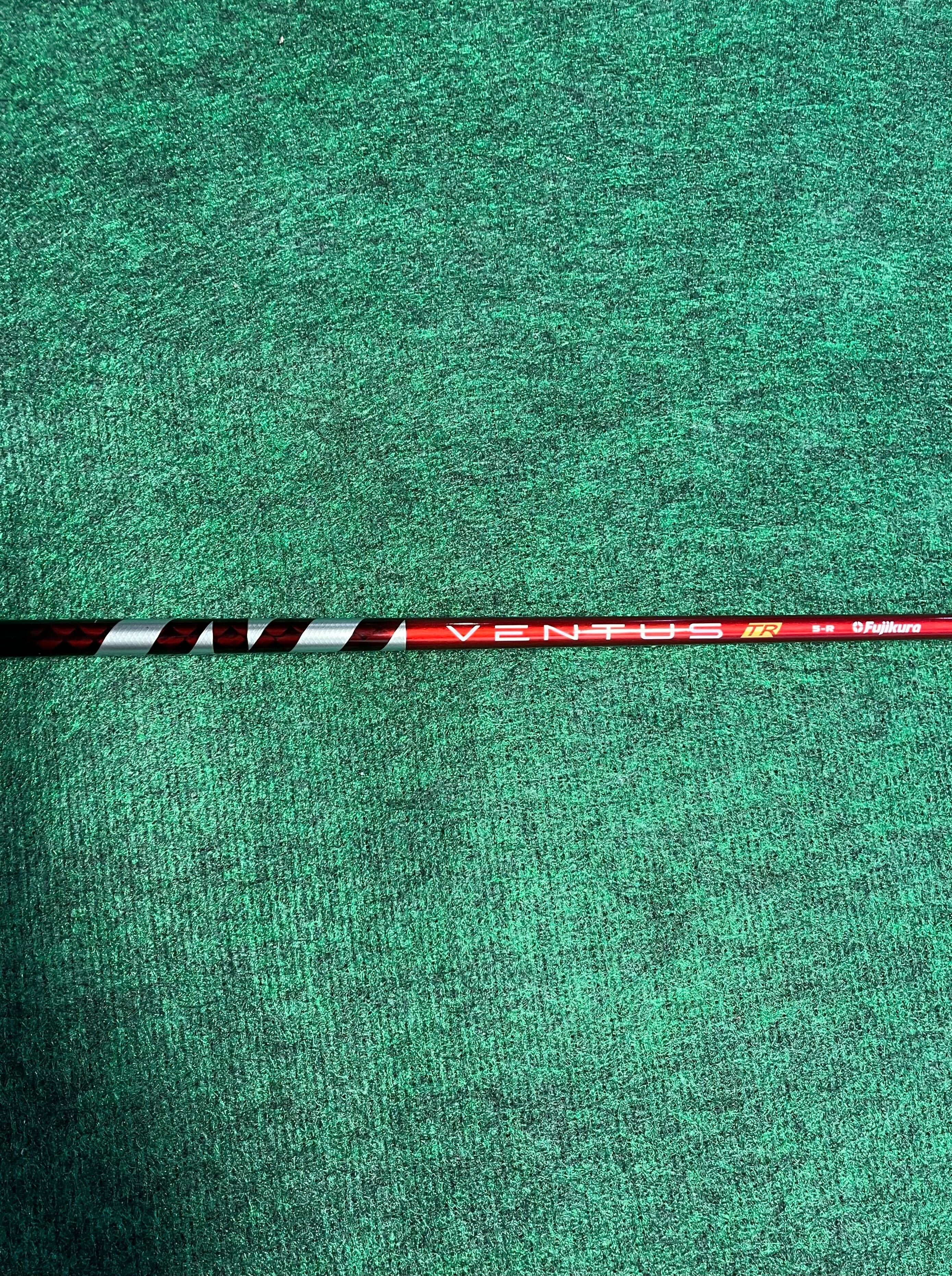 Fujikura Ventus TR Velocore Red Golf Driver Shaft - Regular Flex 44.5 Inches - High Performance Golf Club Shaft for Distance and Accuracy | Perfect for Golfers Seeking Improved Swing Control and Ball Flight