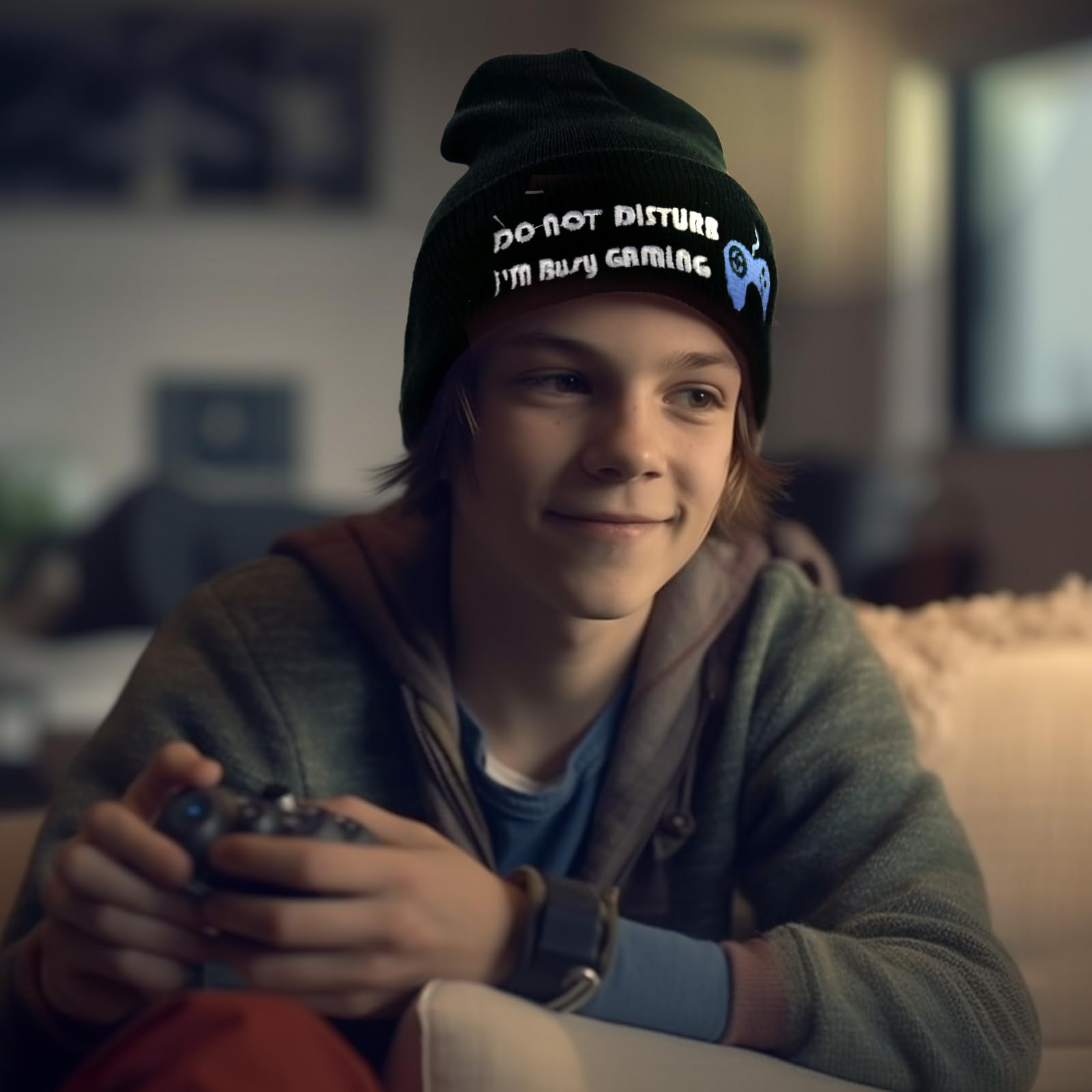Funny Video Gamer Beanie & Socks Set - 'Do Not Disturb I'm Gaming' Novelty Skull Cap for Men - Perfect Gift for Gaming Lovers, Fathers Day Present - Ideal for Gaming Sessions, Lounge Wear & Cosplay
