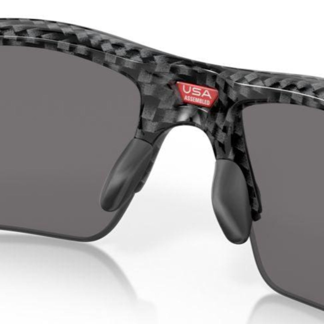 Oakley Flak 2.0 Sunglasses - Low Bridge Fit, Carbon Fiber Frame, Slate Iridium Lens - Model 0OO9271 927106 - Perfect for Running, Cycling & Outdoor Sports