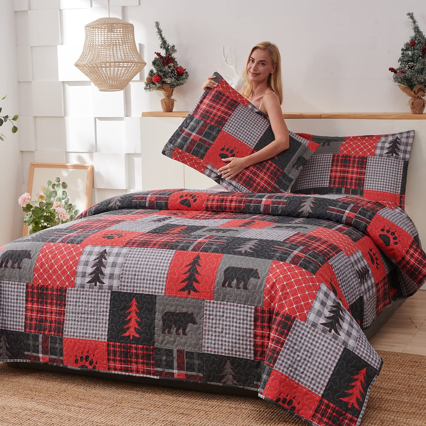 King Size Rustic Plaid Quilt Set - Reversible Red & Black Patchwork Bedspread with 2 Pillow Shams | Lightweight Country Lodge Bedding for Cabin, Farmhouse & Cozy Home Decor