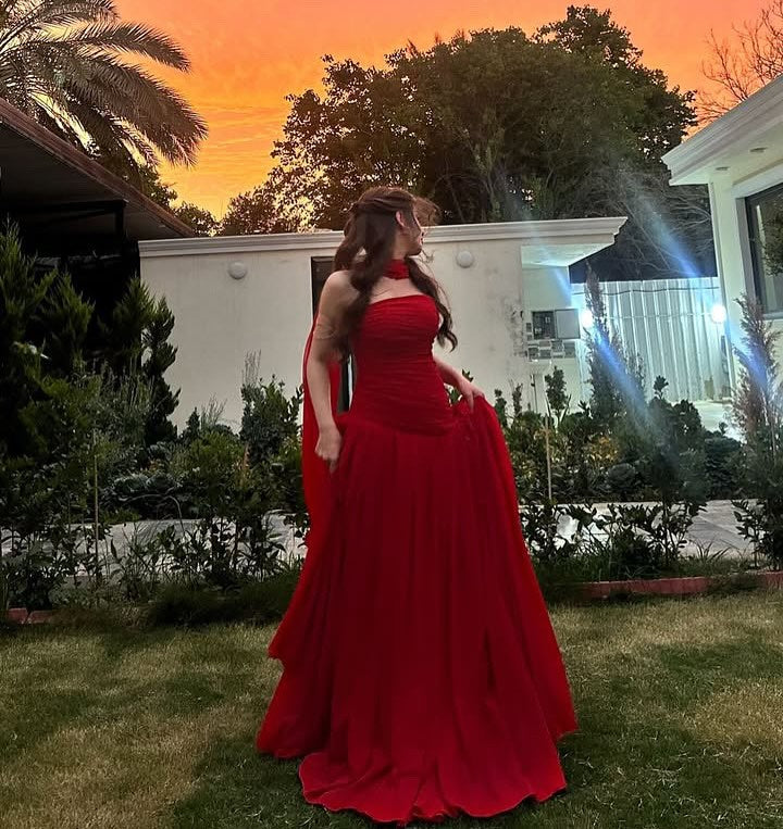 Elegant A-Line Red Long Prom Dress for Formal Party - J5927 | Perfect for Homecoming, Evening Gala & Special Occasions