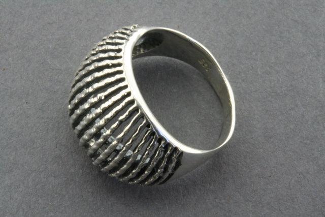 Sterling Silver Anemone Signet Ring - Elegant Floral Jewelry for Women, Perfect for Everyday Wear, Gifts & Special Occasions