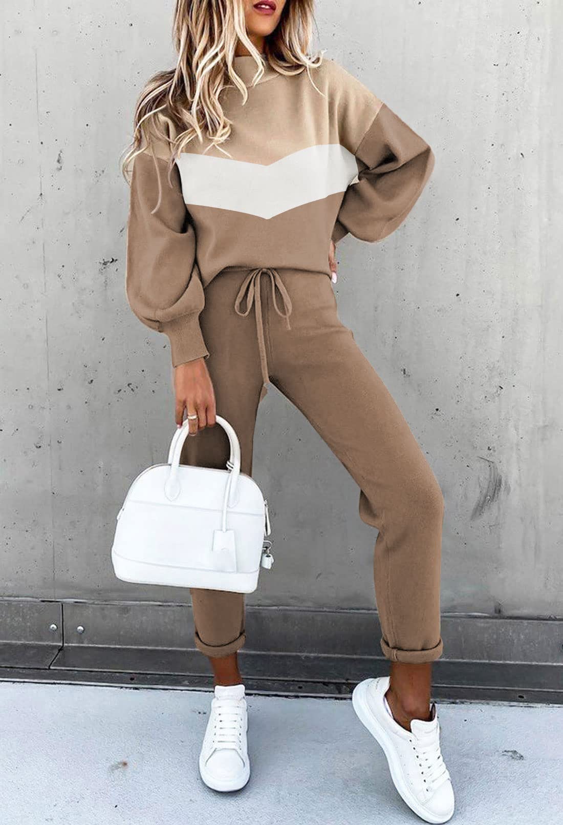 Fixmatti Women's 2 Piece Sweatsuit Set - Long Sleeve Pullover Sweatshirt & Jogger Pants - Casual Lounge Wear for Home, Gym & Street Fashion