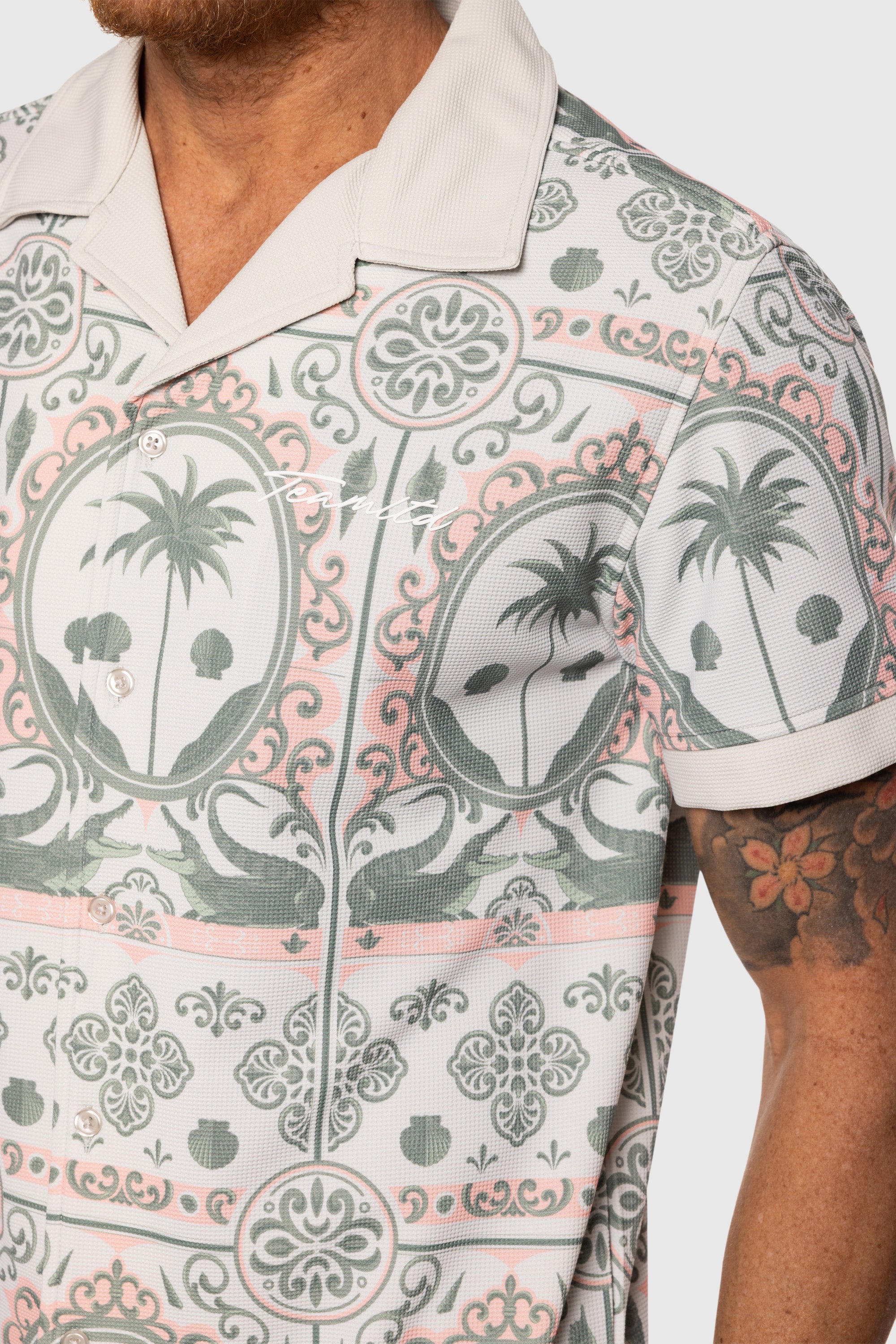 Stylish Beach Club Button Up Shirt for Men - Casual Summer Wear for Vacations, Parties & Outdoor Activities