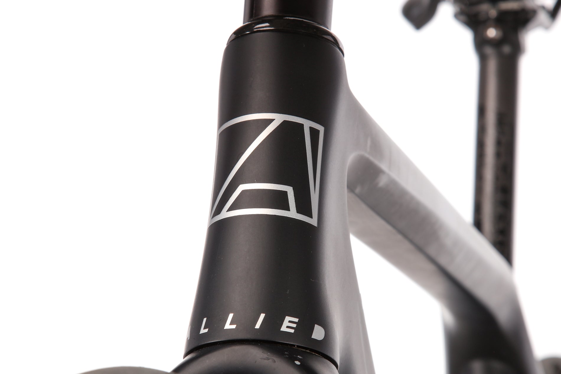 Allied Echo Force AXS Gravel Bike 2021 - Small Size | Lightweight Carbon Frame & Wireless Shifting | Perfect for Adventure Cycling, Commuting & Off-Road Trails