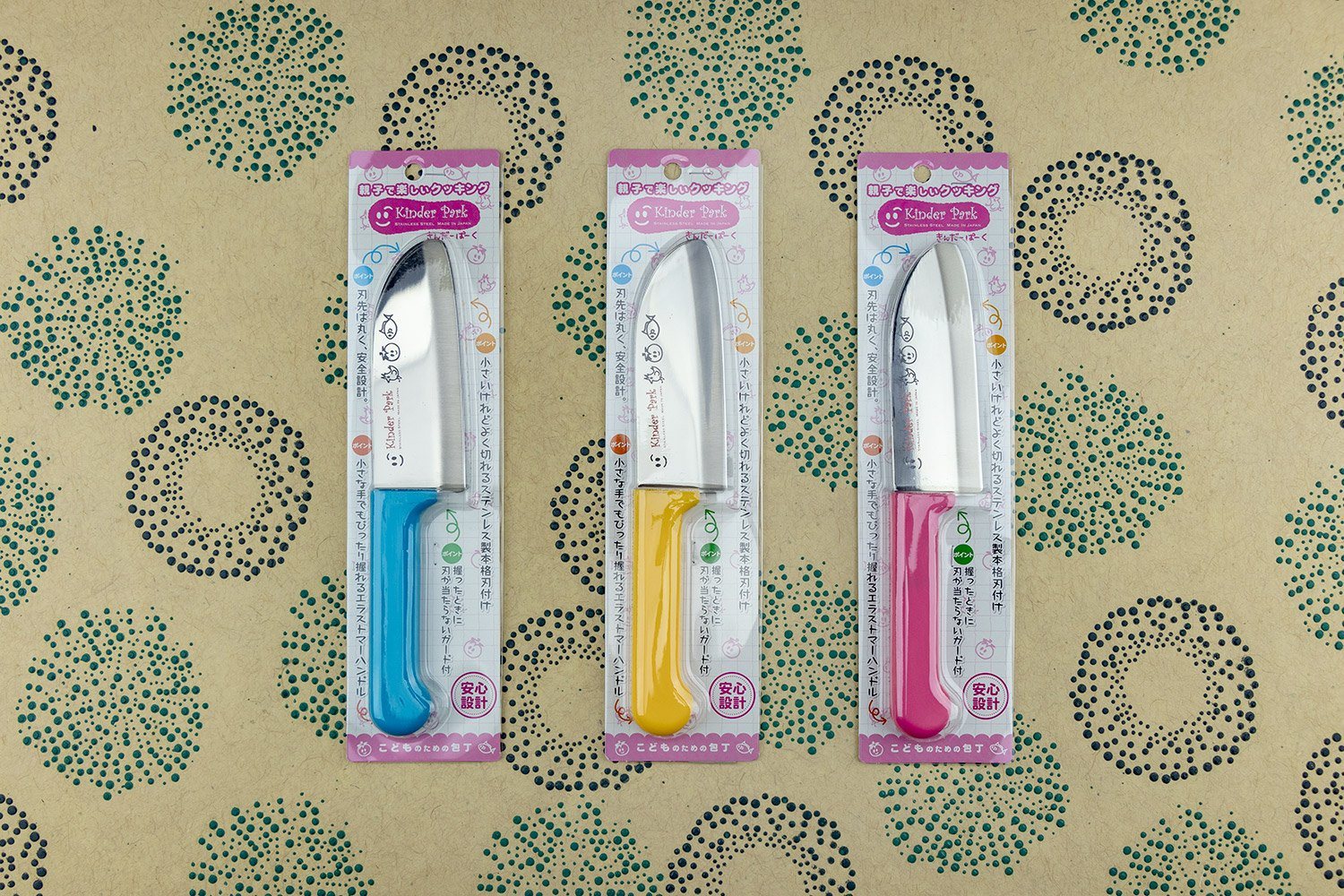 TOJIRO Japanese Santoku Knife for Kids - High-Quality Stainless Steel Blade, Ergonomic Handle - Perfect for Children's Cooking Classes, Safe Food Prep & Small Hands