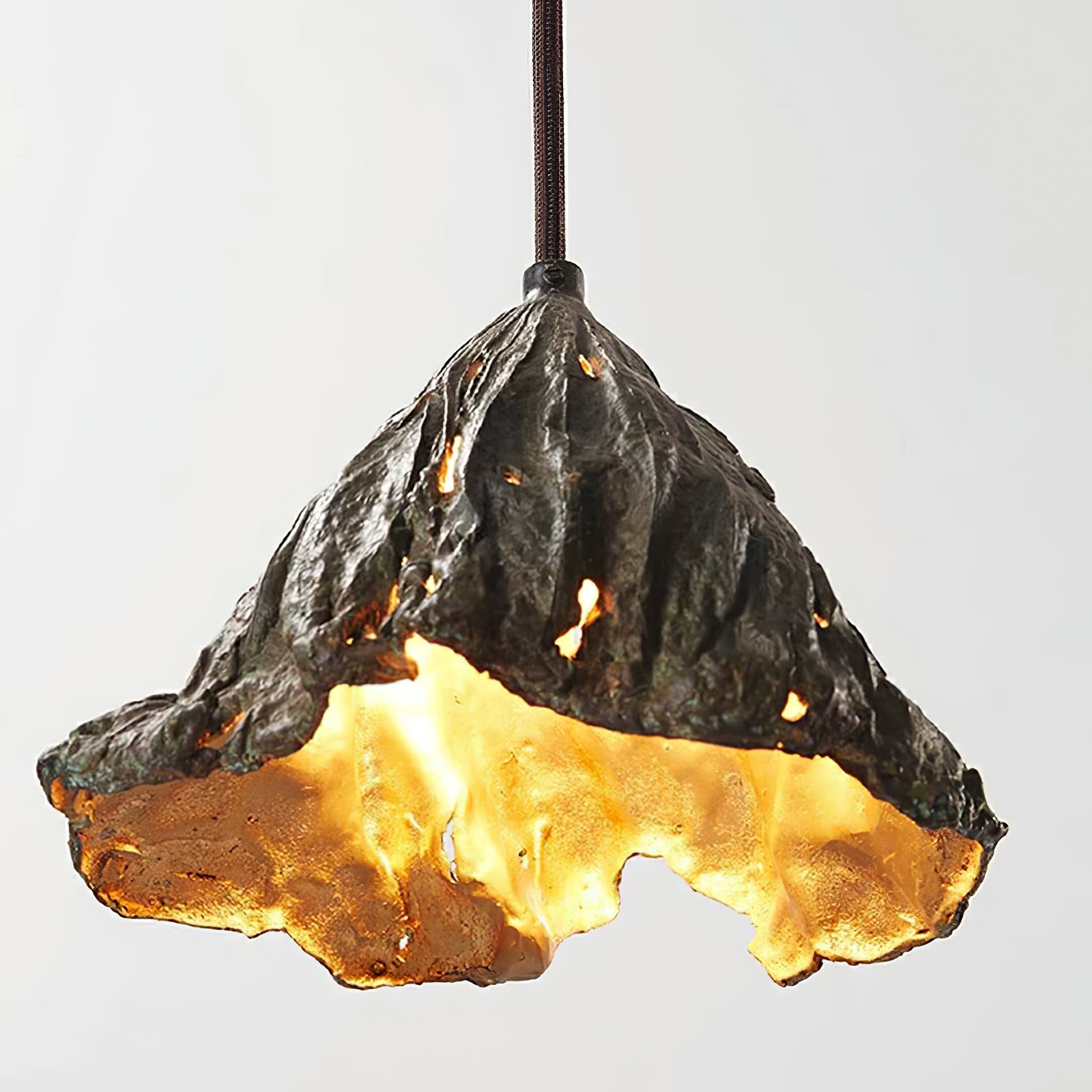 Handmade Withered Lotus Leaf Pendant Lamp - Natural Boho Home Decor for Living Room, Bedroom & Dining Area | Eco-Friendly Hanging Light Fixture
