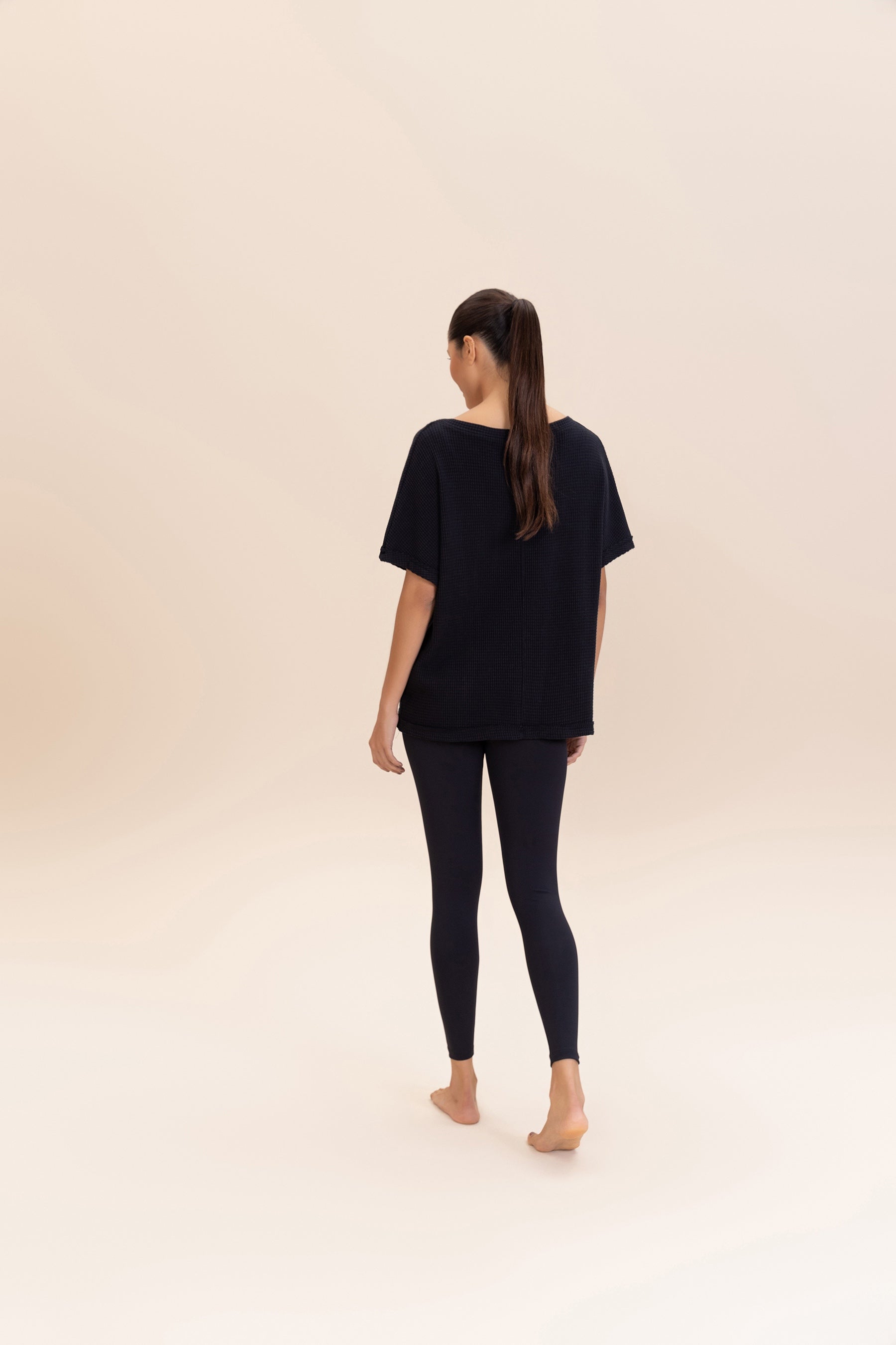 Cozy V-Neck Oversized Sweater for Women - Soft & Warm Knit Pullover - Perfect for Fall, Winter & Casual Outfits