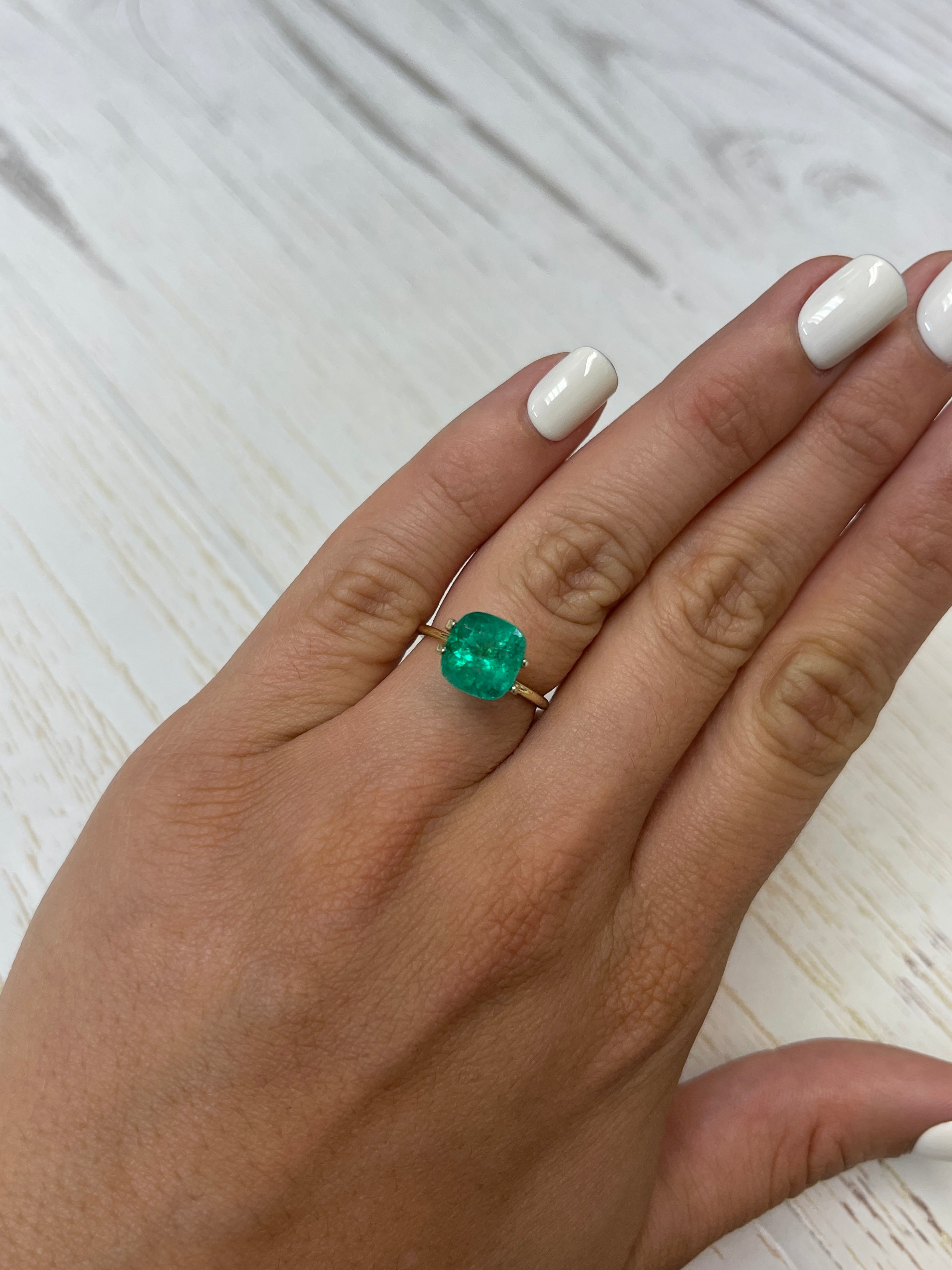 3.48 Carat 9.5x9mm Natural Colombian Emerald Loose Gemstone - Cushion Cut Earthy Green Color for Jewelry Making, Engagement Rings & Collector's Pieces