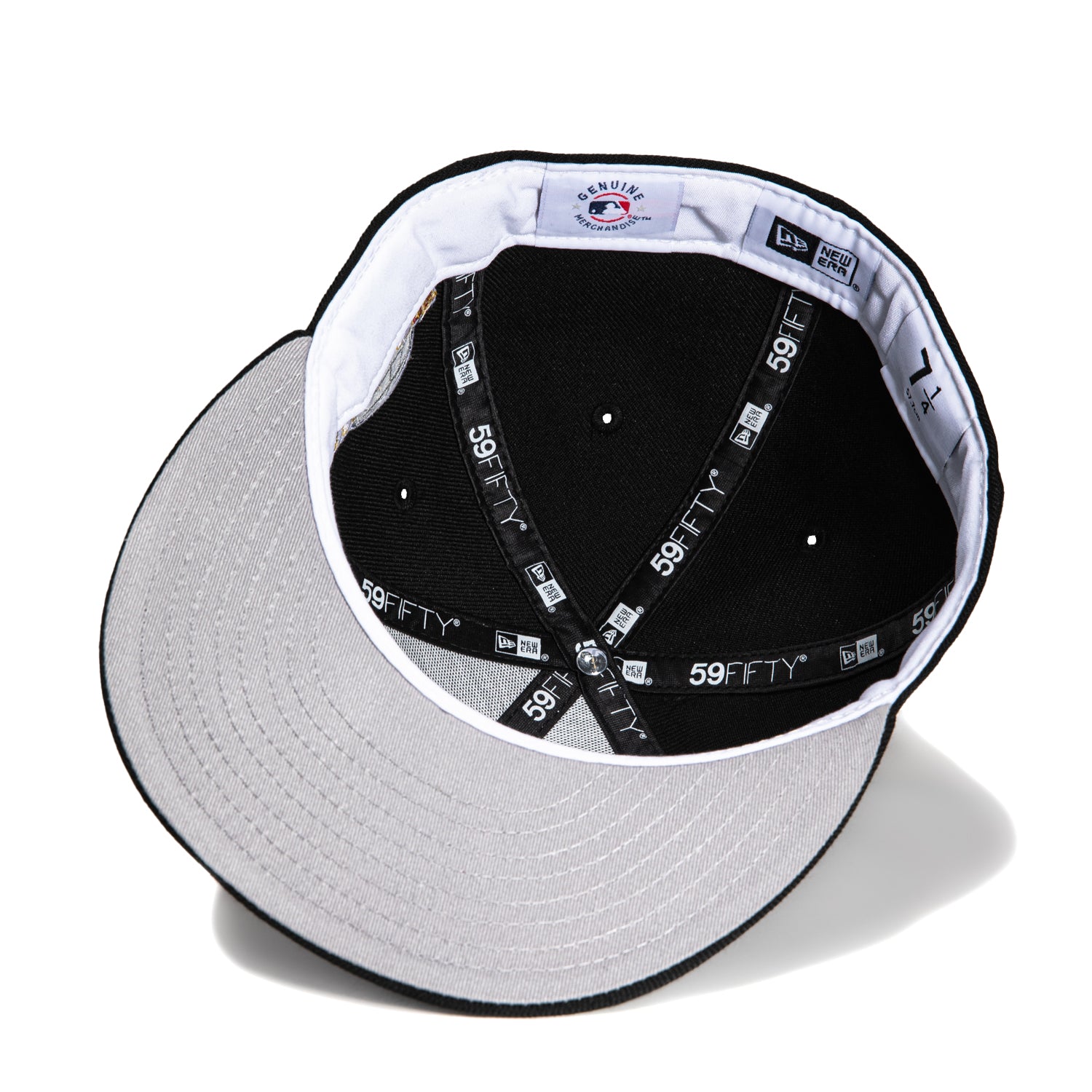 New Era 59Fifty Chicago White Sox 2005 World Series Patch Game Hat - Black MLB Baseball Cap for Men & Women - Perfect for Sports Fans, Collectors and Casual Wear