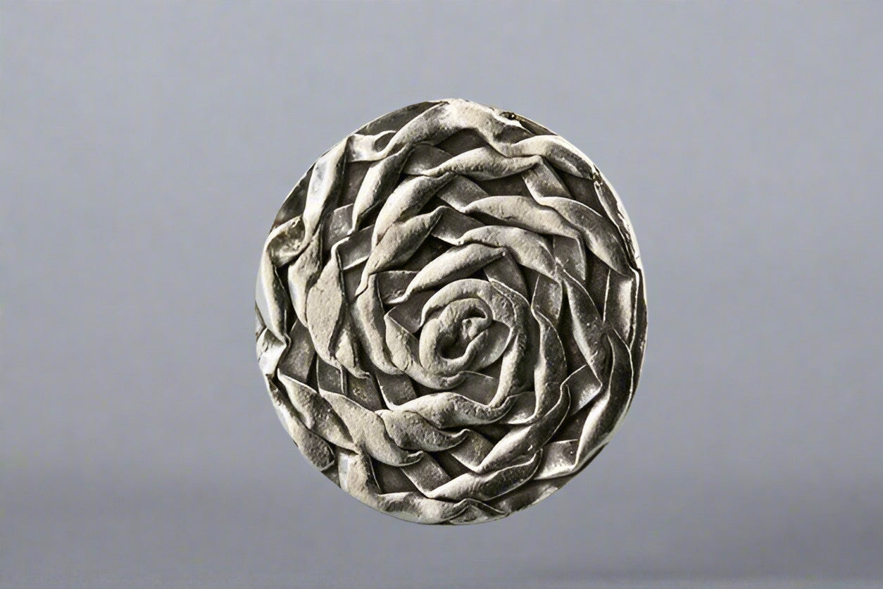 Elegant Pure Silver Ribbon Disc Ring for Women - Perfect for Weddings, Parties & Everyday Wear