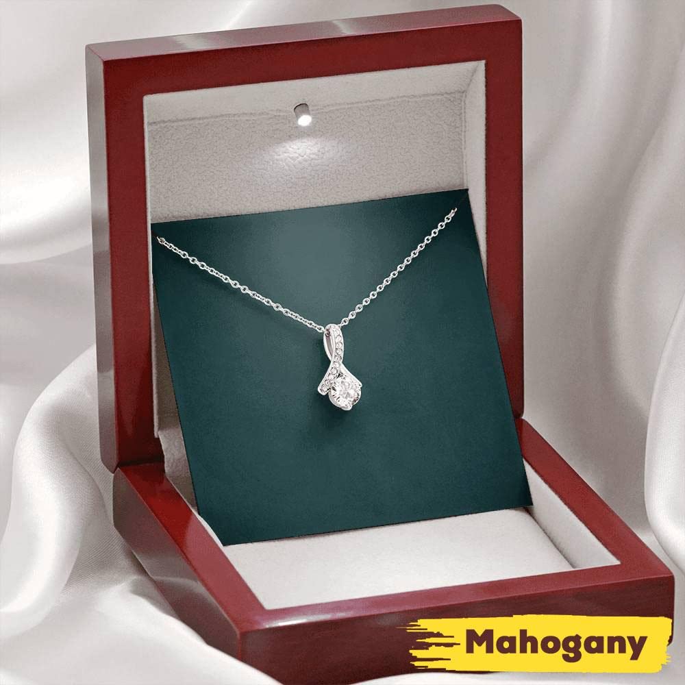 Proud Army Mom Necklace - Elegant Military Mother's Jewelry Gift for Birthday, Mother's Day & Special Occasions | Comes with Gift Box & Card | Perfect for Everyday Wear & Military Appreciation Events