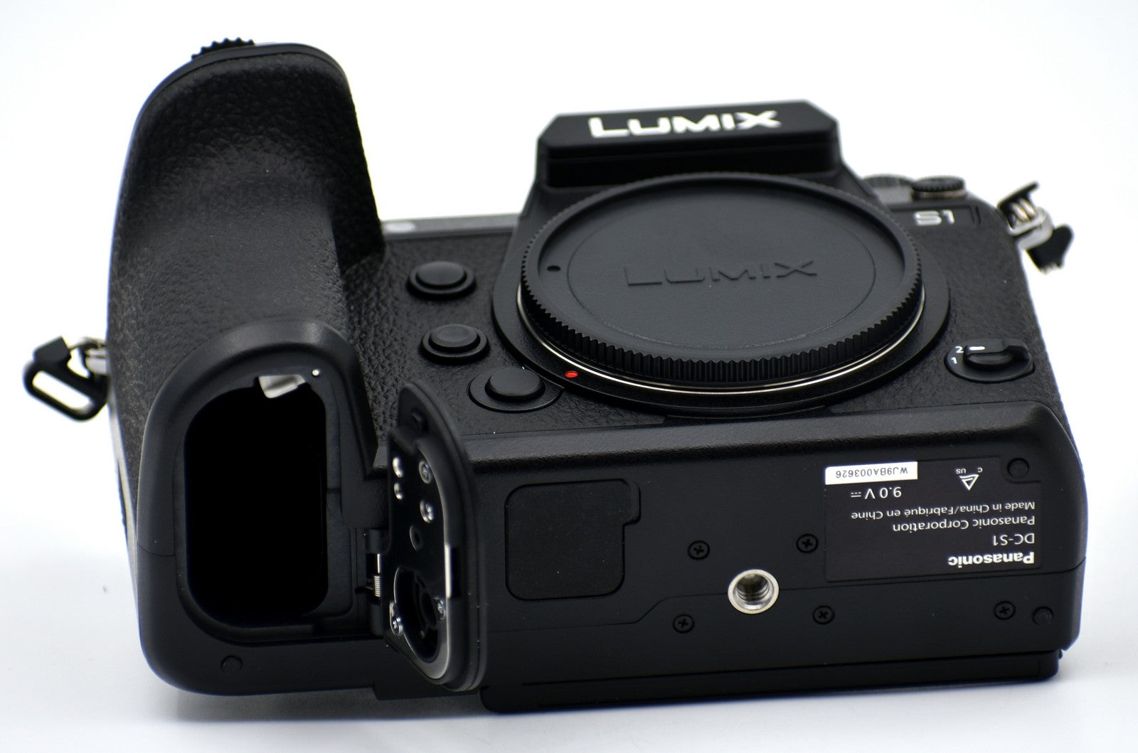 Panasonic Lumix S1 24.2MP Full Frame Mirrorless Camera with 24-105mm f/4 S Series Lens - Excellent Open Box Condition - Perfect for Professional Photography, Travel & Videography