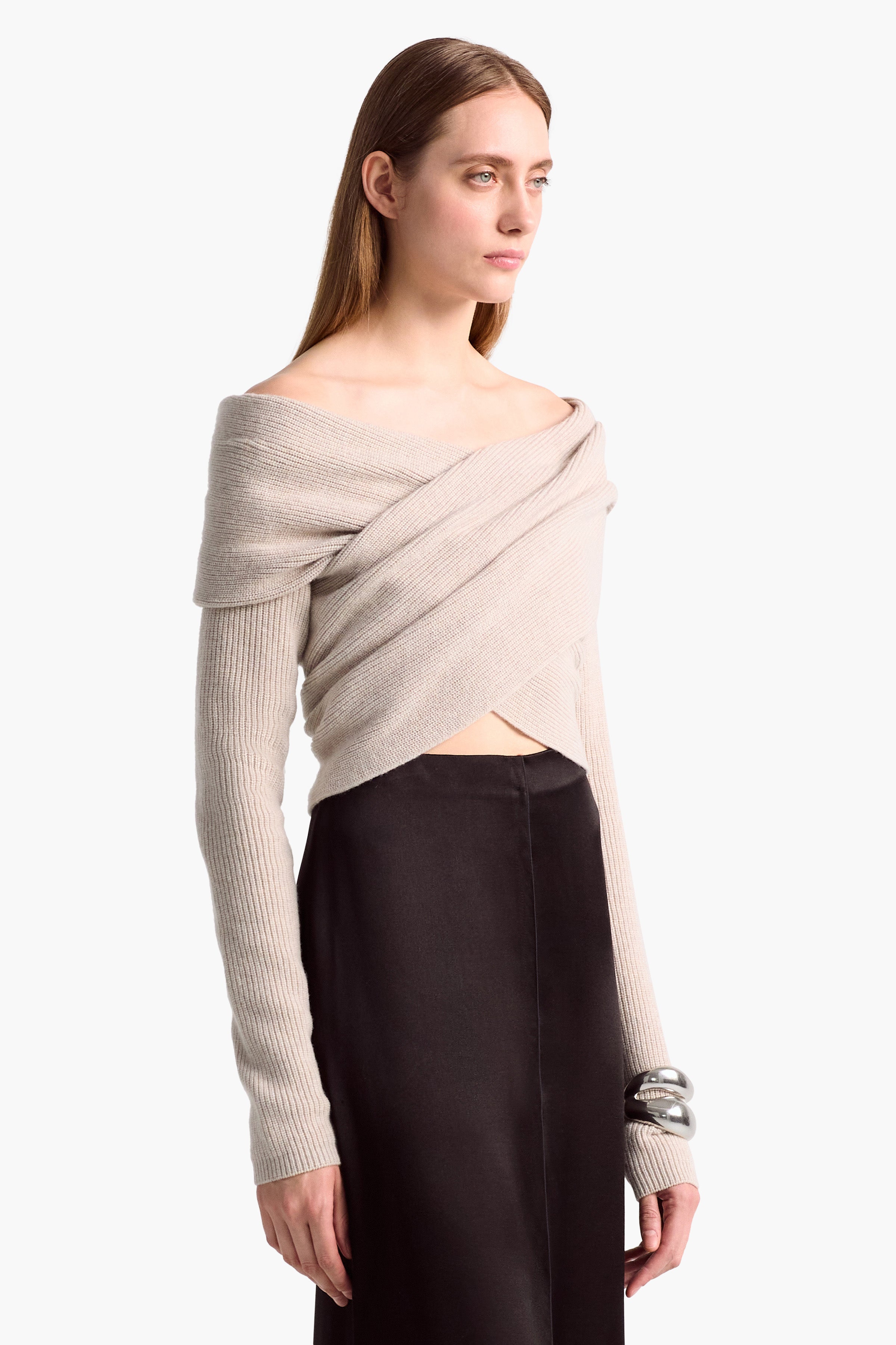 Elegant Mimi Sweater in Ivory - Soft & Cozy Women's Knit Pullover for Fall & Winter | Perfect for Casual Outfits & Office Wear