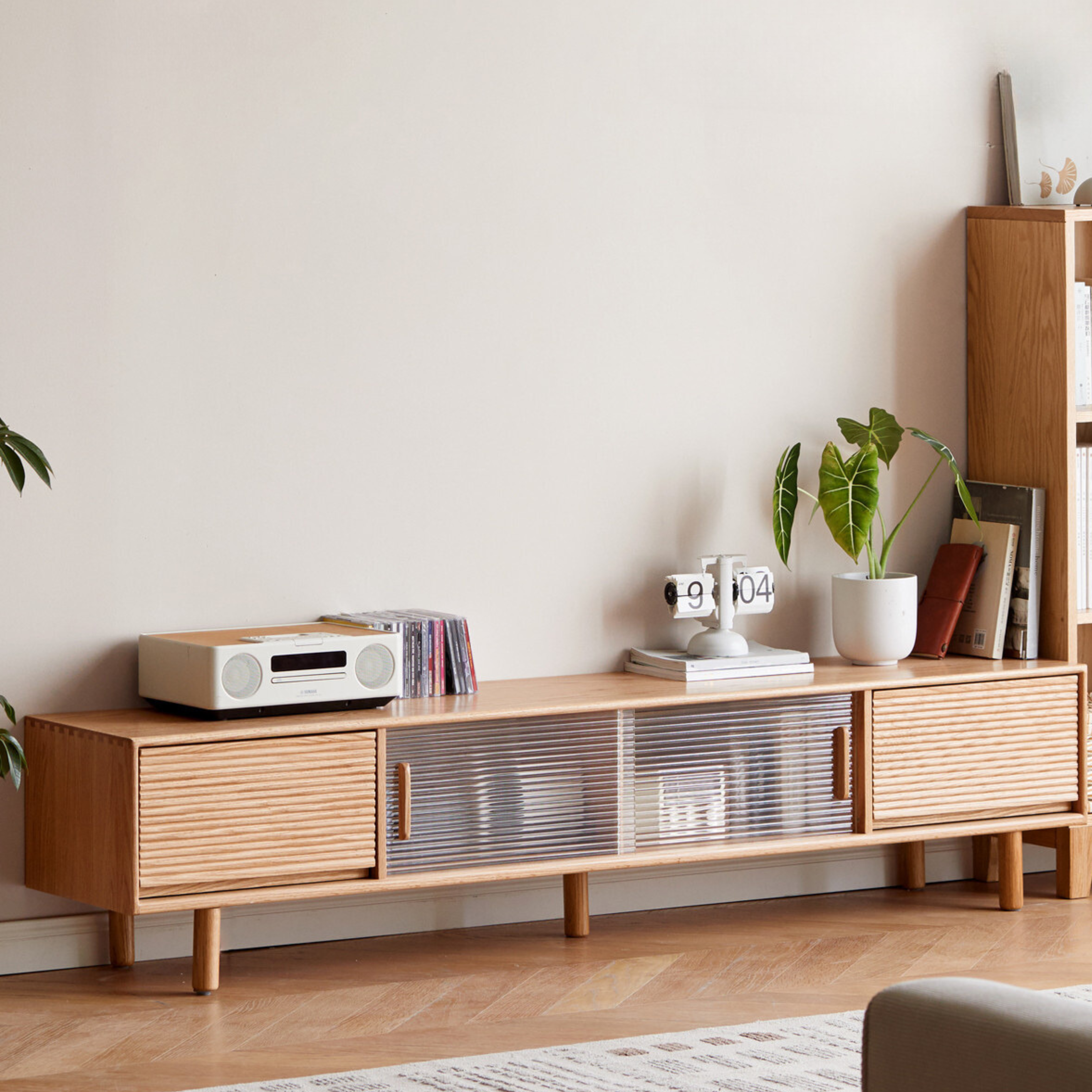Solid Oak Wood TV Stand with Storage - Modern Entertainment Center for Living Room, Bedroom & Home Theater