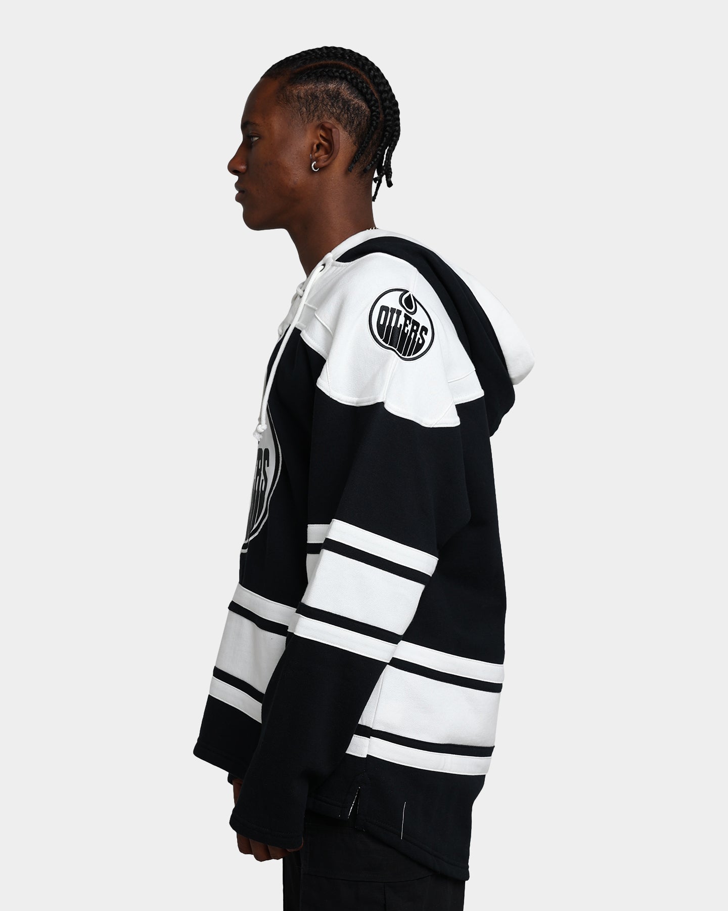 47 Brand Edmonton Oilers Superior Lacer Hoodie - Jet Black NHL Hockey Fan Apparel for Men & Women - Perfect for Game Day, Tailgating, and Casual Wear