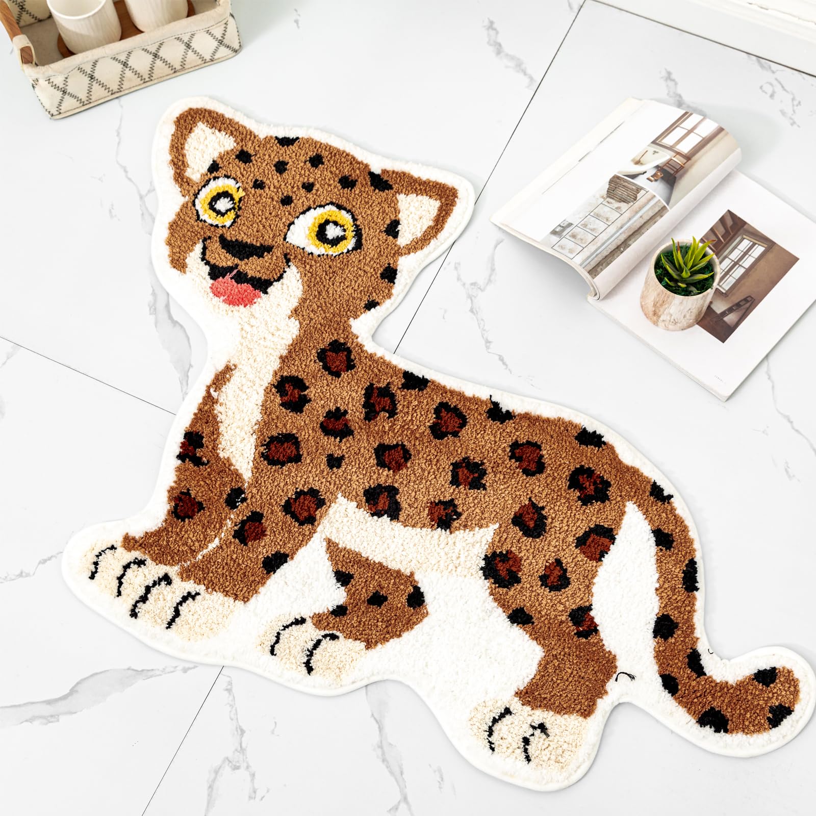 Seek4comfortable Cute Leopard Bathroom Rugs - Soft Non-Slip Absorbent Bath Mat for Bathroom, Shower & Bathtub - Brown Cartoon Animal Print Door Mat - Plush Washable Funny Home Decor for Kids & Adults