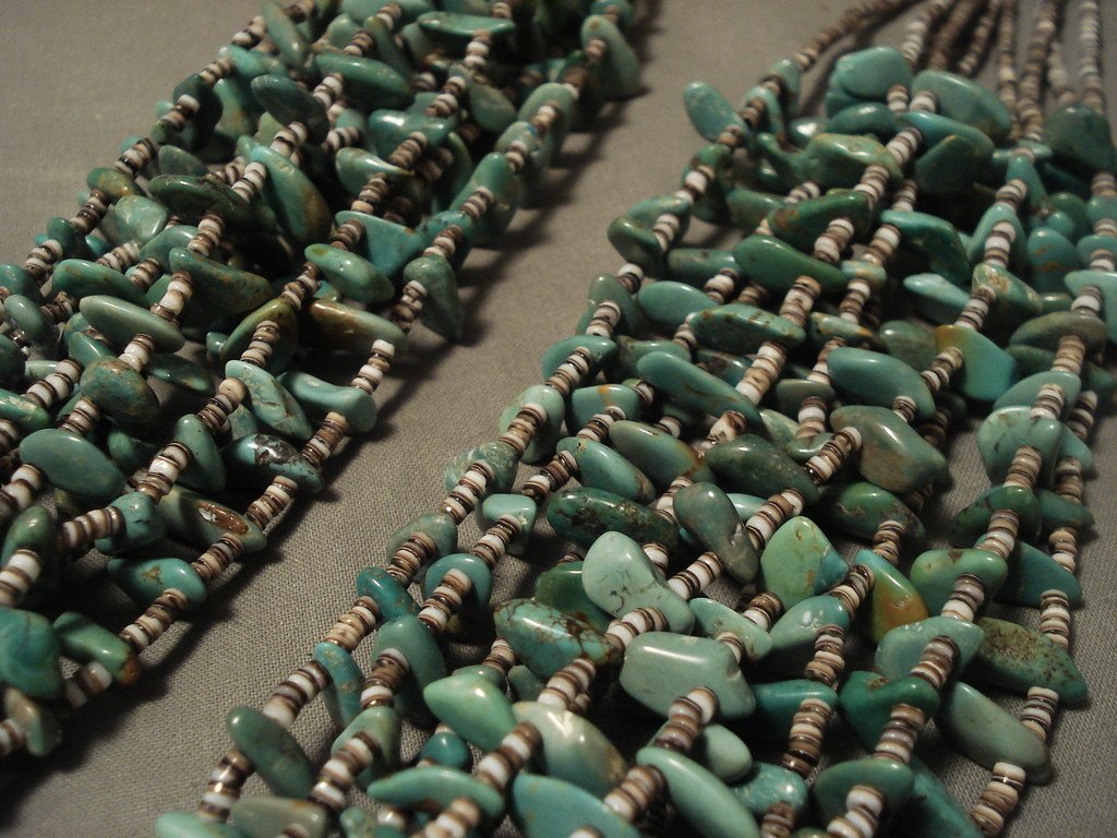 Natural Green Turquoise Navajo Native American Jewelry Necklace - 309 Gram Handmade Statement Piece for Boho Fashion & Special Occasions