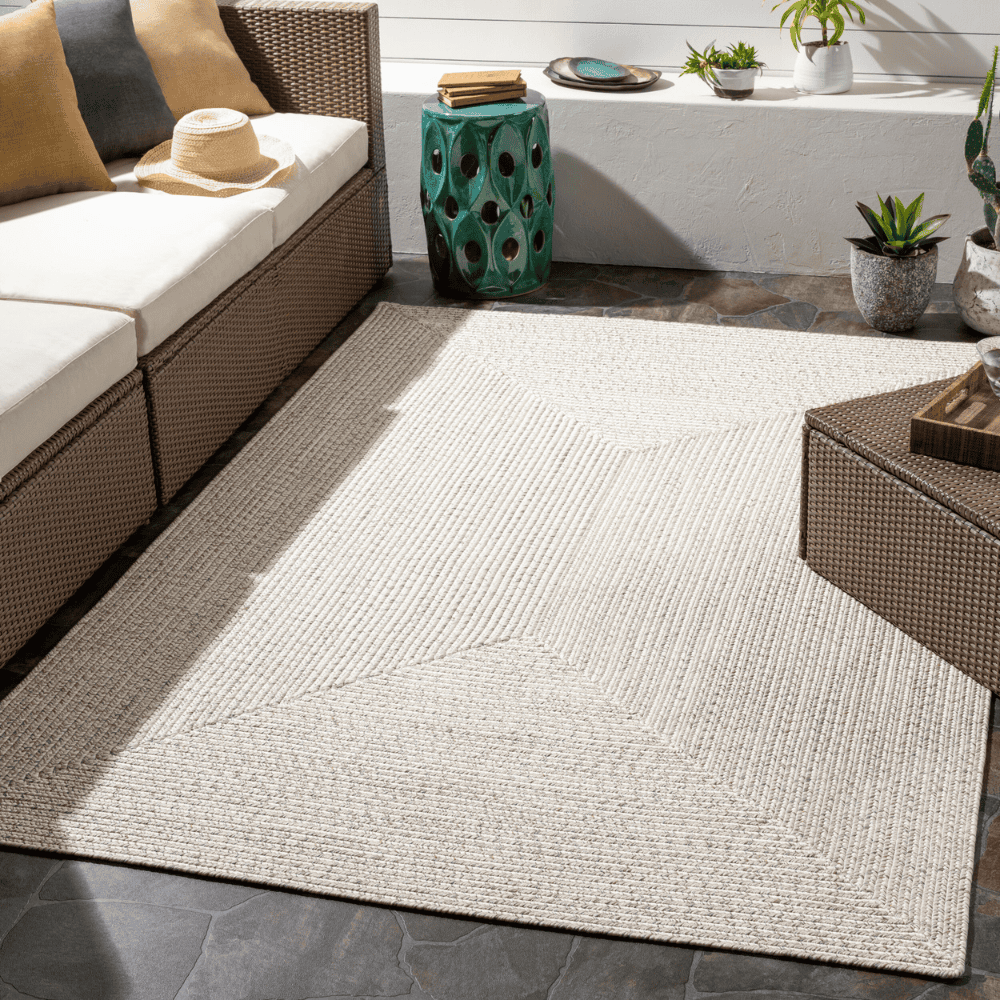 Premium Machine-Woven Outdoor Rug for Patio & Deck - Chesapeake Bay Design in Cream | Water-Resistant & Durable for Outdoor Use - Perfect for Backyard, Poolside & Garden Decor