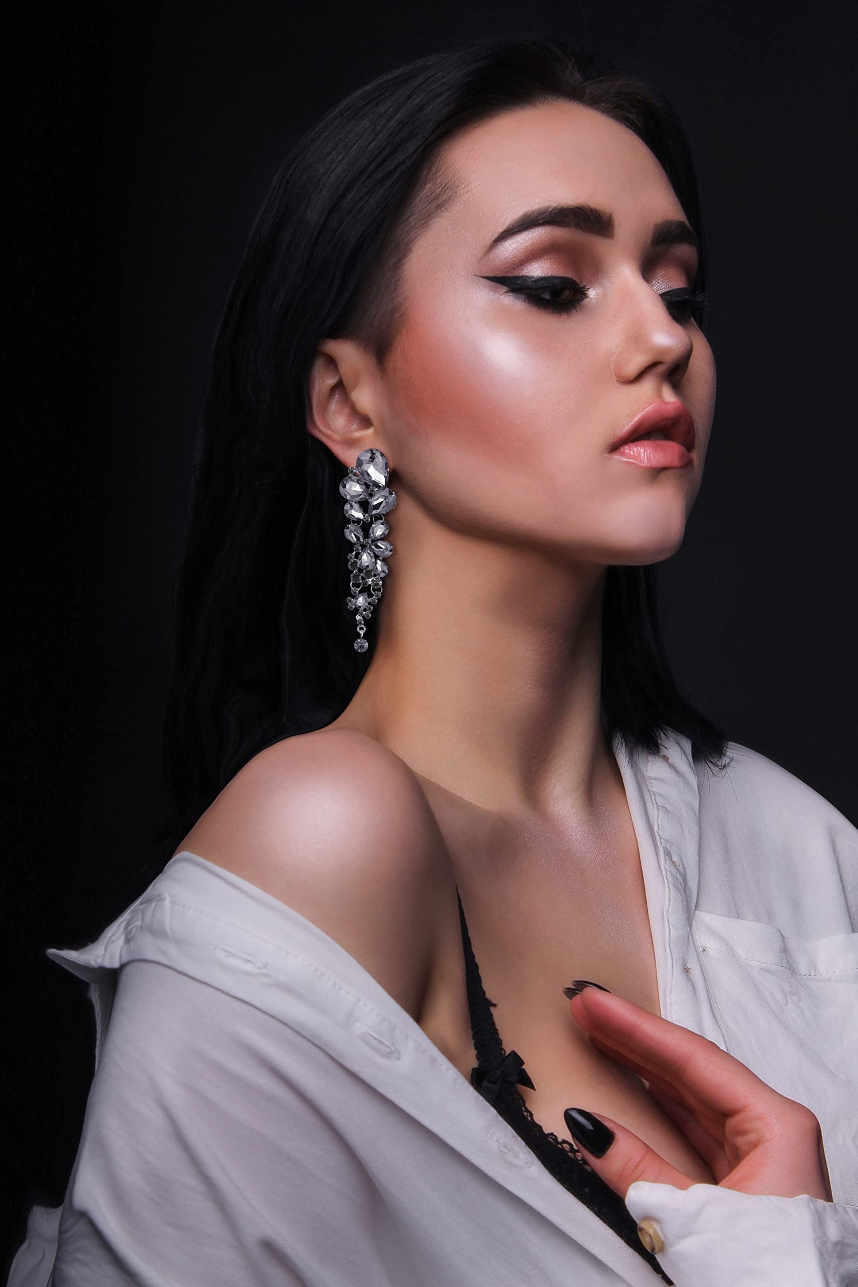 Elegant Teardrop Earrings for Women - Bohemian Dangle Chandelier Earrings for Wedding, Bridal, and Party | Perfect for Boho Style, Evening Events, and Special Occasions