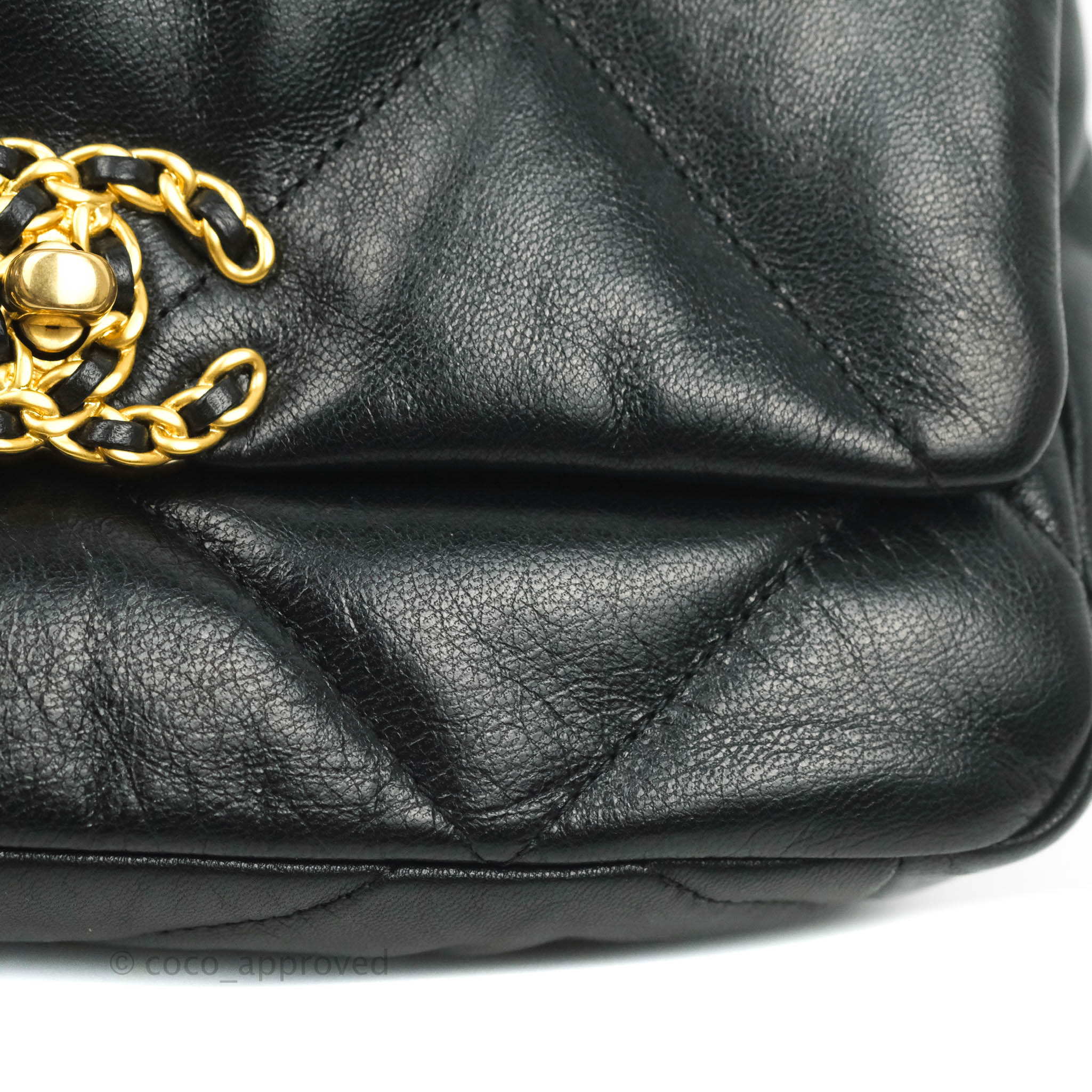 Chanel 19 Small Handbag in Black Goatskin Leather with Mixed Hardware - Luxury Crossbody Bag for Women, Perfect for Date Night & Evening Events