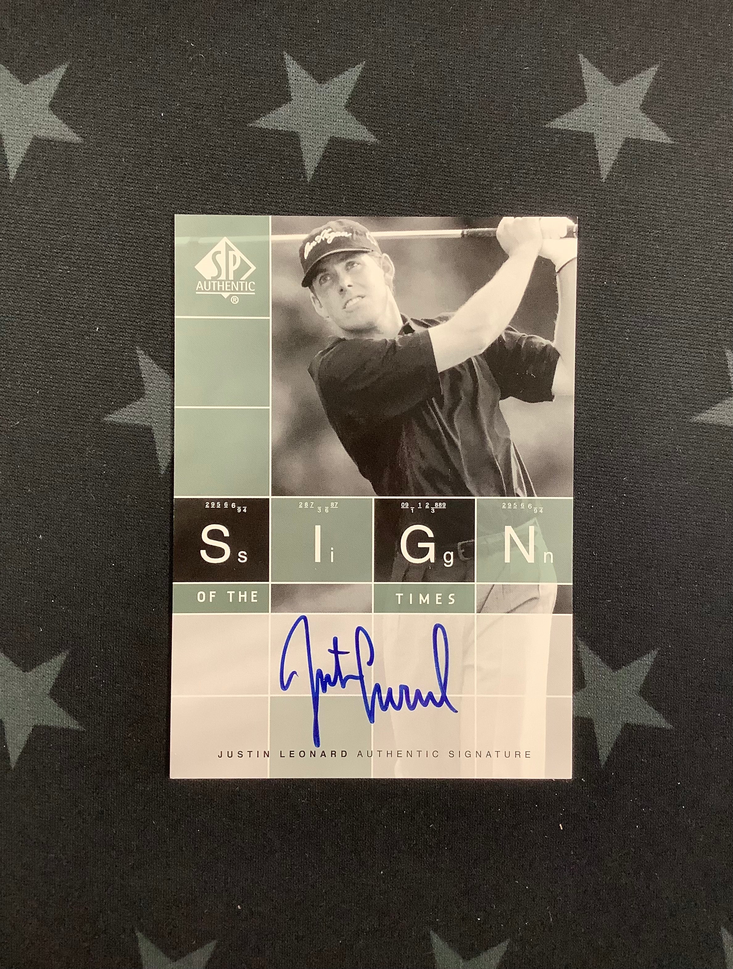 2002 Upper Deck Sign of the Times Justin Leonard Authentic Autographed Card #02SPA - Perfect for Sports Memorabilia Collectors and Golf Fans