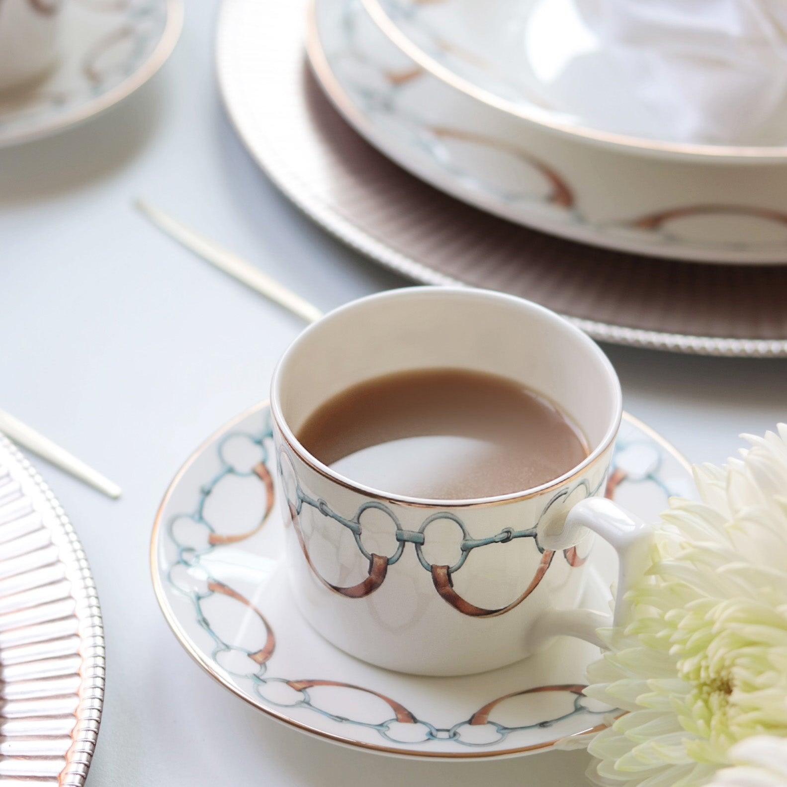 Premium Bone China Snaffle Bit Dinnerware Set - Elegant Horse-Themed Tableware for Fine Dining & Special Occasions
