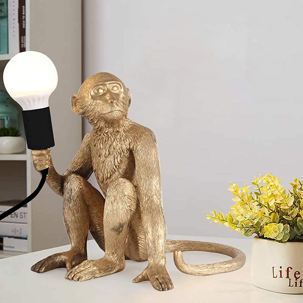 LOYALHEARTDY Modern Monkey Table Lamp - Resin Sitting Monkey Desk Light for Living Room, Bedroom, Office & Dorm Decor - Gold Accent Lighting for Study, Reading & Nightstand Use