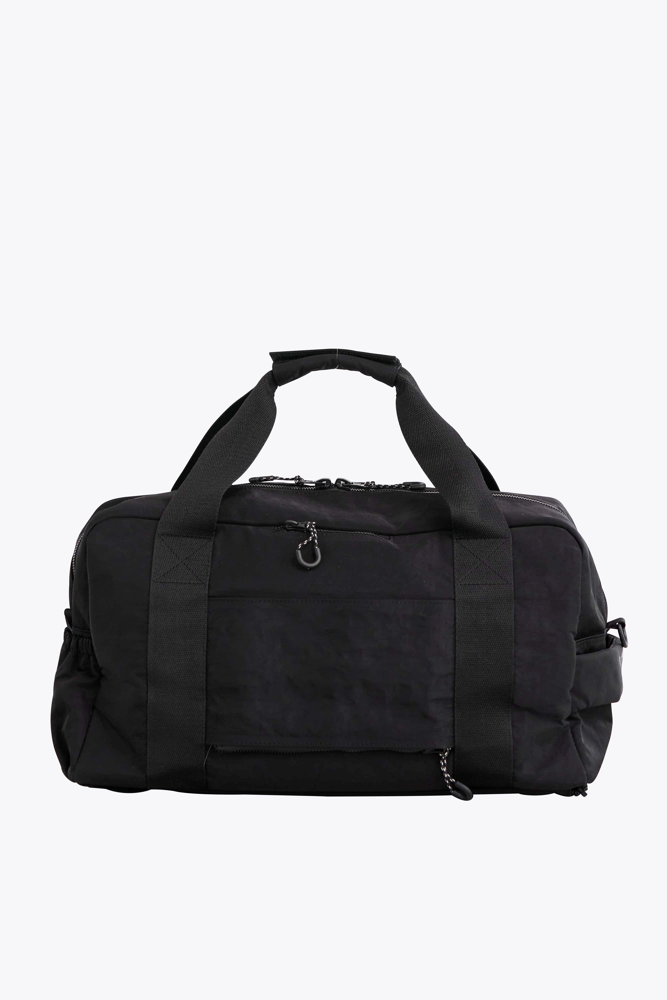 Best Sports Duffle Backpack for Gym & Travel - Waterproof Black Athletic Bag for Men & Women - Perfect for Workouts, Sports Gear & Weekend Getaways
