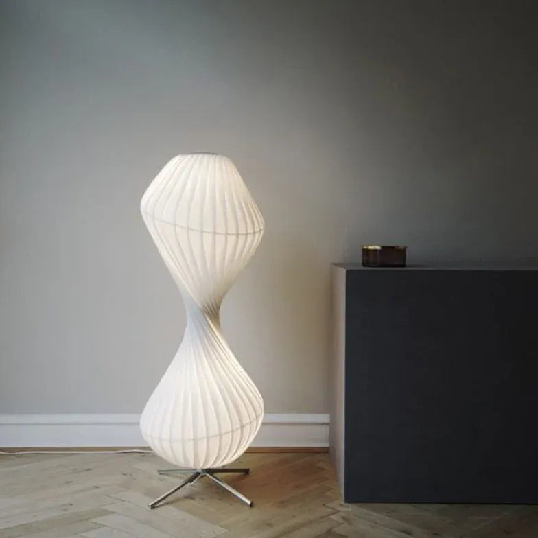 Modern White Rotating Wavy Floor Lamp - Adjustable LED Standing Light for Living Room, Bedroom, Office & Reading Corner