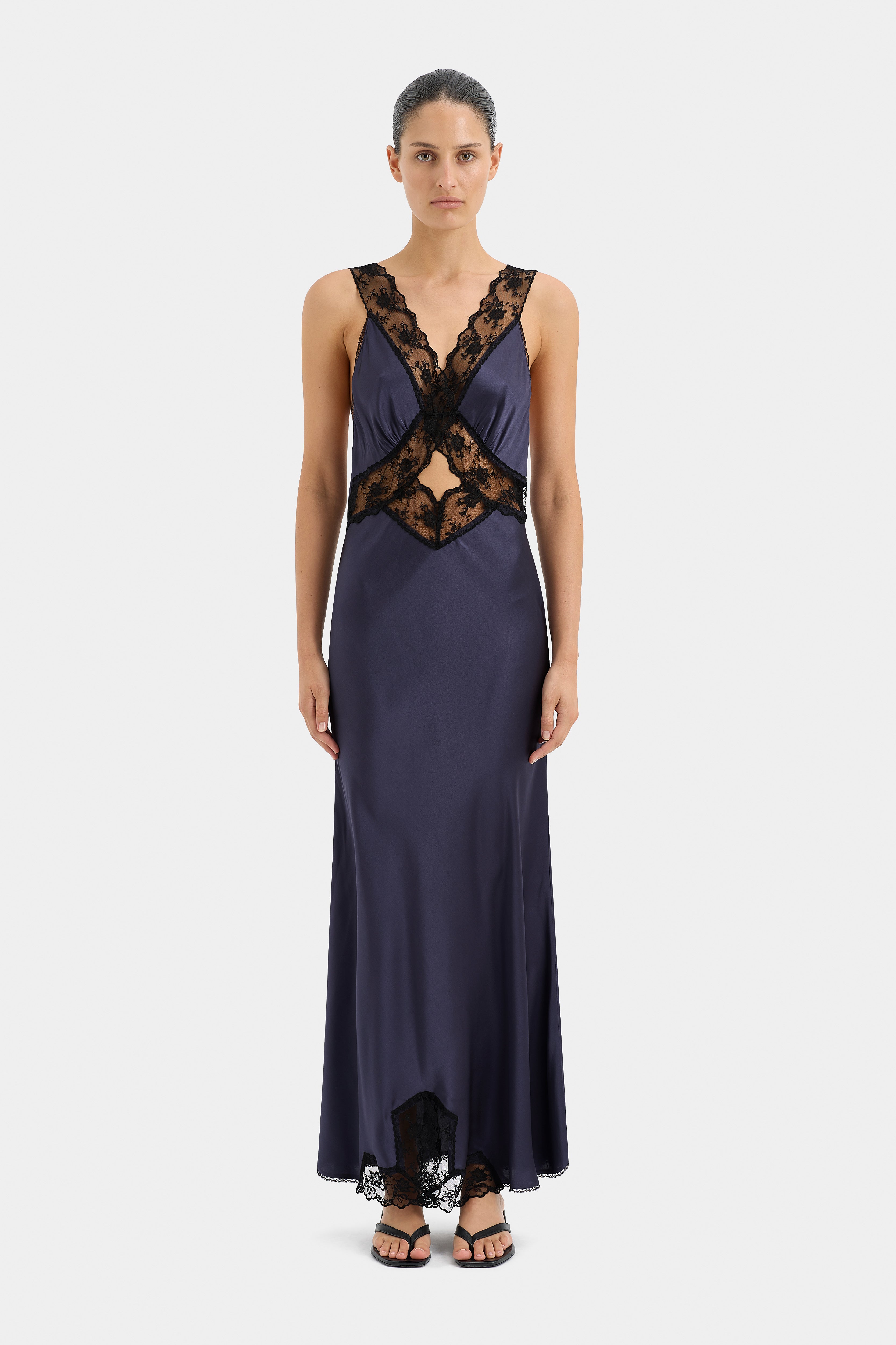 Elegant Aries Cut Out Gown - Sexy Backless Evening Dress for Women | Perfect for Prom, Party & Special Occasions