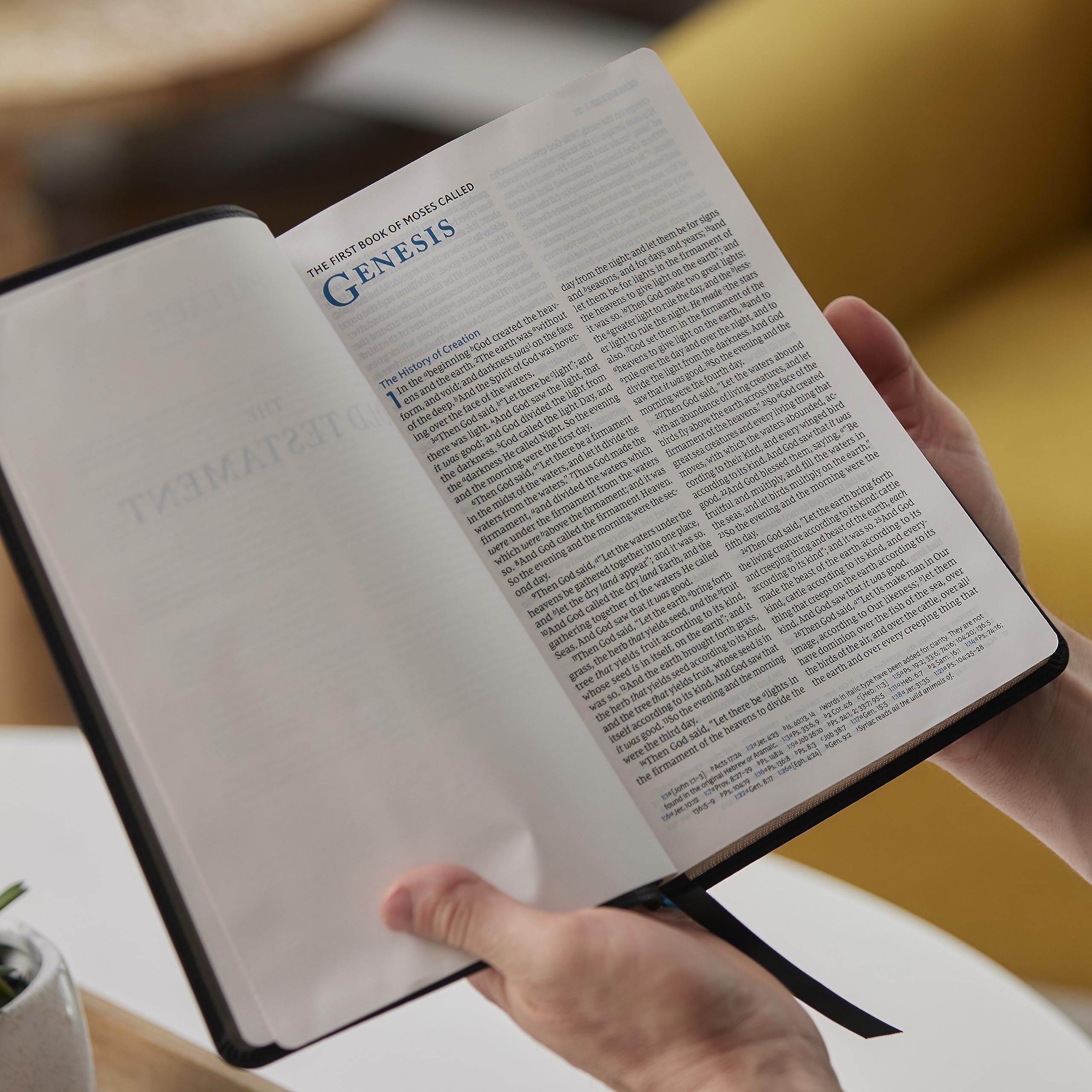 NKJV Large Print Thinline Reference Bible - Genuine Leather, Black, Comfort Print | Maclaren Series Blue Letter Edition | Perfect for Church, Bible Study & Personal Devotion | New King James Version Holy Bible