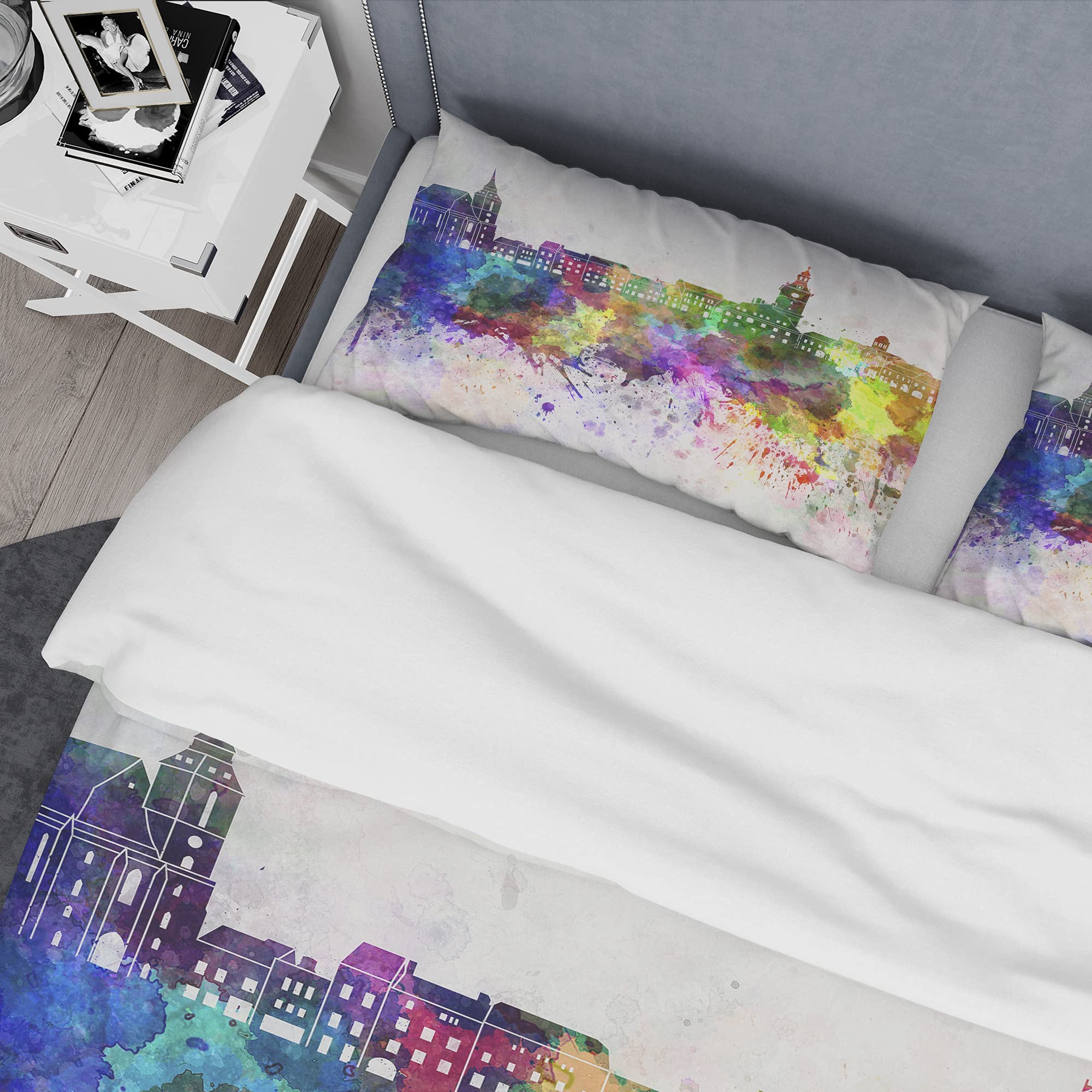 DesignQ Brasov Skyline Industrial Duvet Cover Set - Queen Size Purple Architecture Bedding (3-Piece) | All Season Comfort for Modern Bedrooms & Guest Rooms