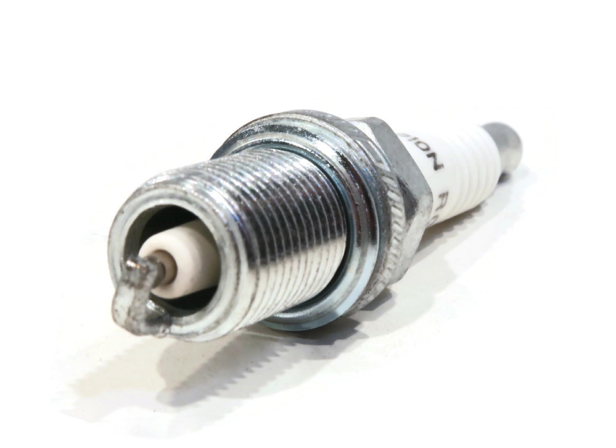 Champion Spark Plugs (4-Pack) - Compatible with Gravely 21525900, 21531100, 21534100 Engines - High Performance Replacement for Lawn Mowers & Outdoor Power Equipment