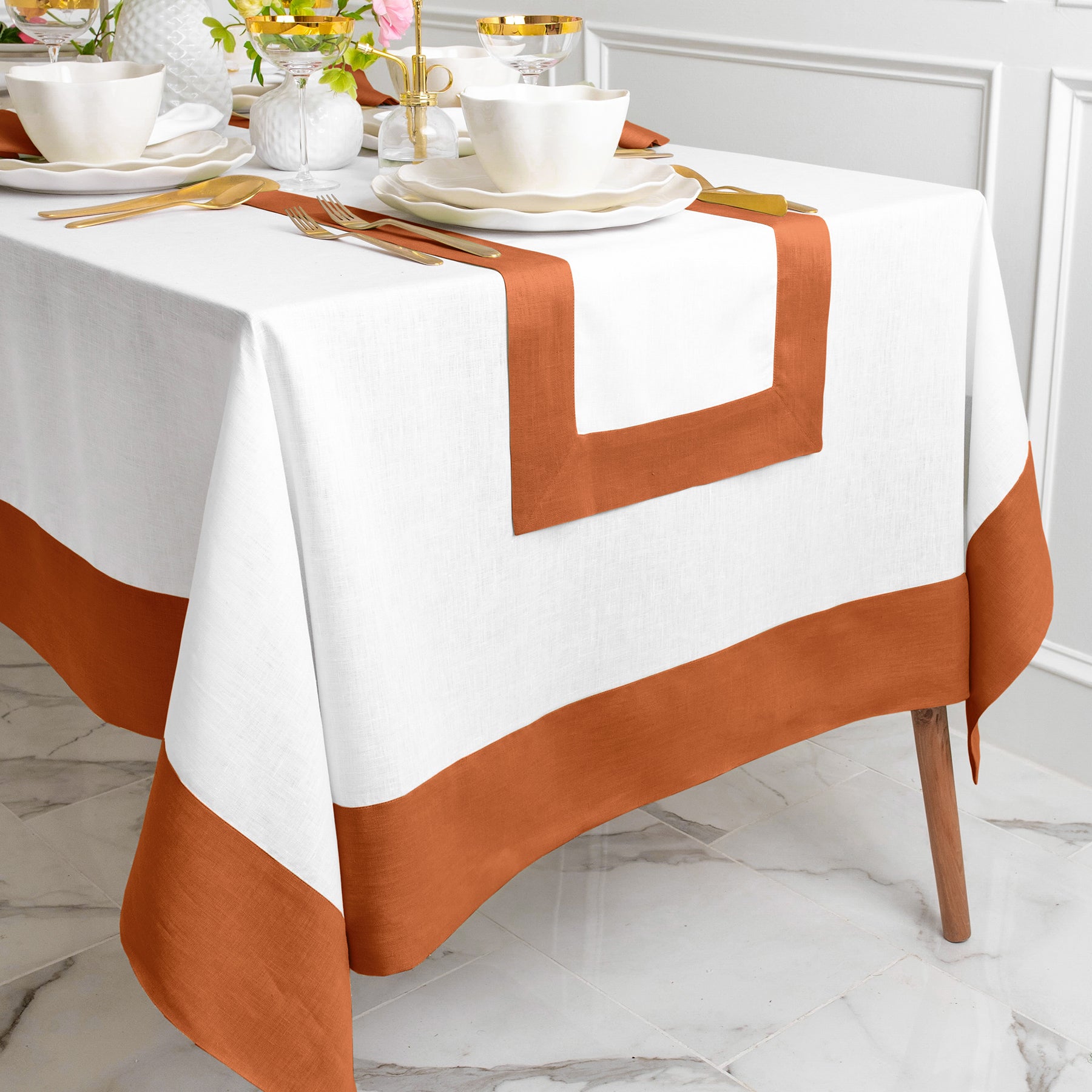 Stylish Contempo Tablecloth - Waterproof & Wrinkle-Free - Perfect for Dining, Parties & Home Decor