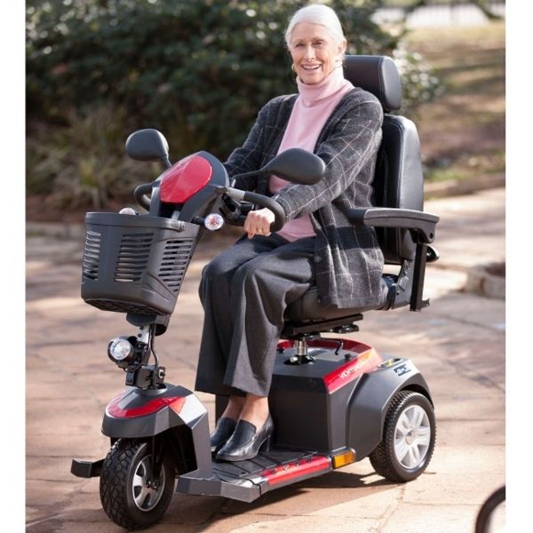 Drive Medical Ventura DLX Deluxe 3 Wheel Mobility Scooter - Lightweight Electric Scooter for Adults & Seniors - Indoor/Outdoor Use for Shopping, Travel & Daily Mobility